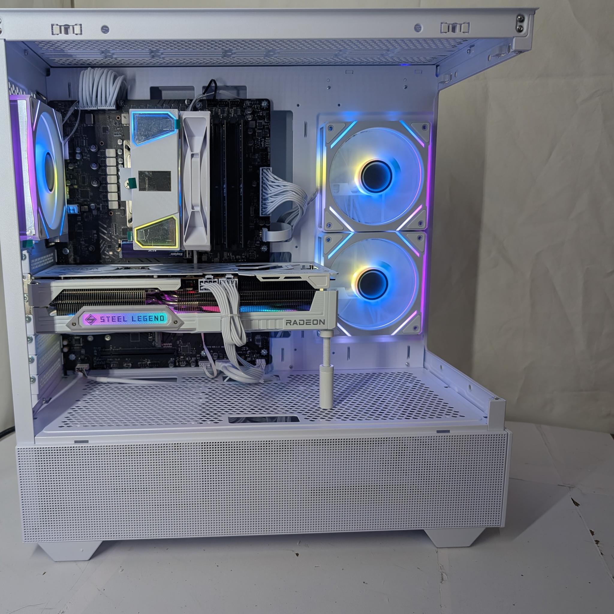 ALL WHITE | 9070XT 16GB | RYZEN 5 7500F | 1000W POWER SUPPLY