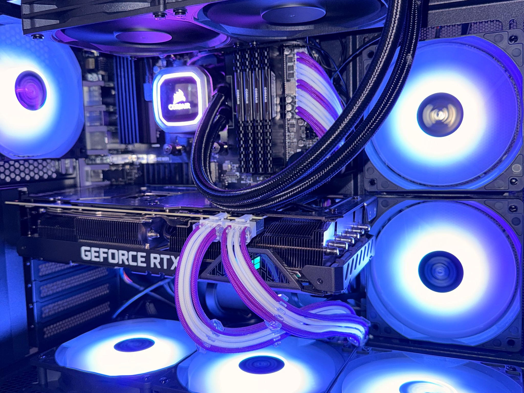 ⚪Mist⚪ | 300+ fps fortnite | Ryzen 7 5700x | 3070ti triple fan