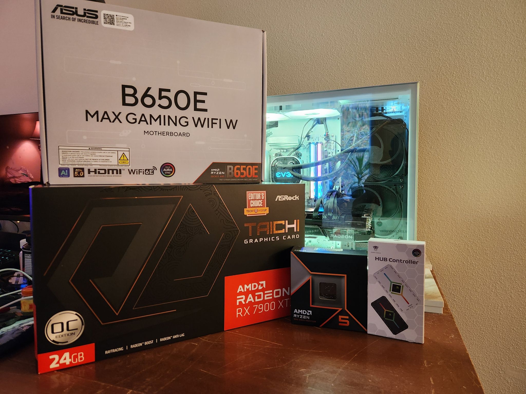 32 Gb ram, 9070 XT paired with a brand new 9600x, ASUS B650E Max Gaming wifi