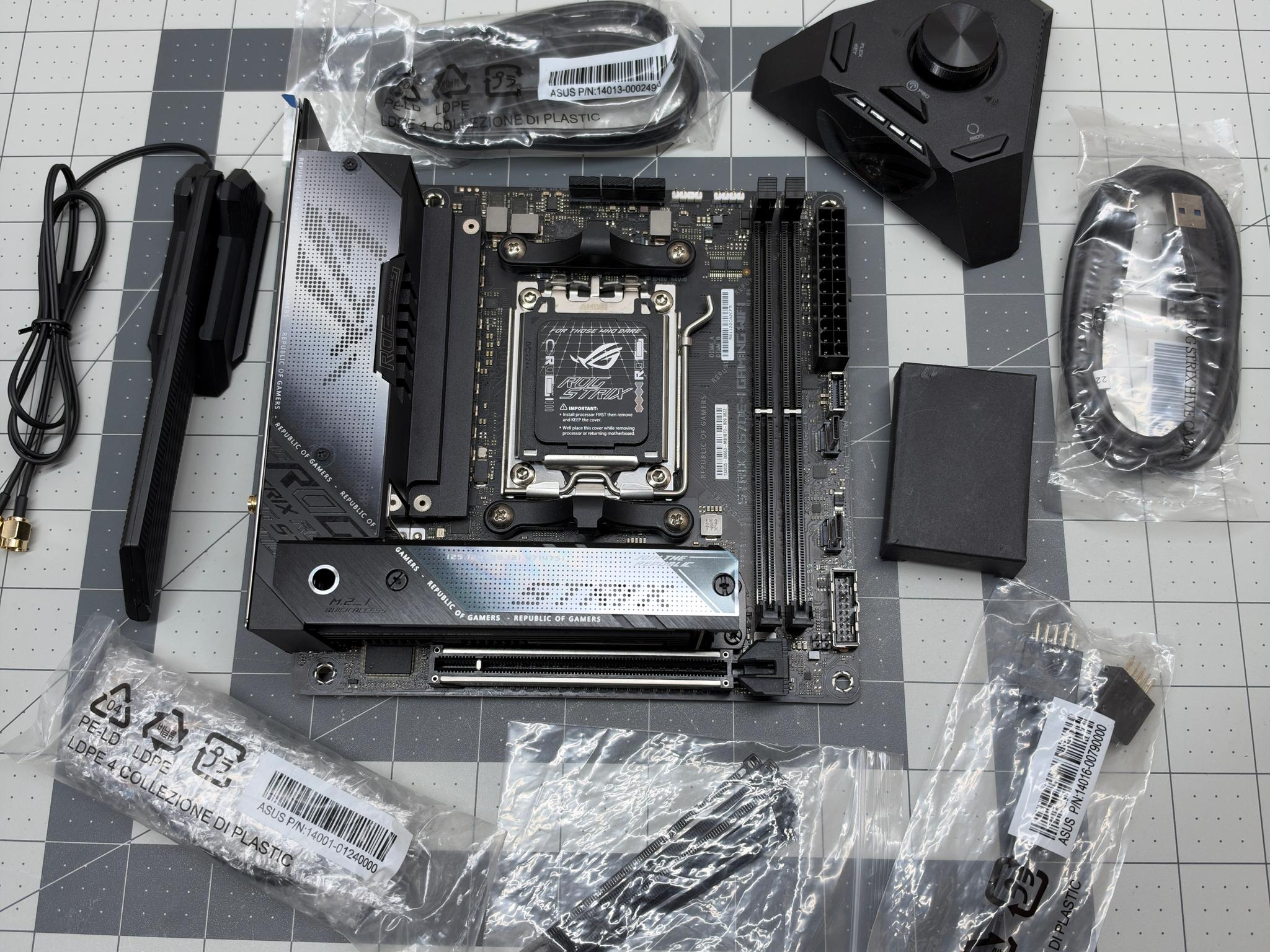 ASUS ROG STRIX X670E-I GAMING WIFI - Image 1