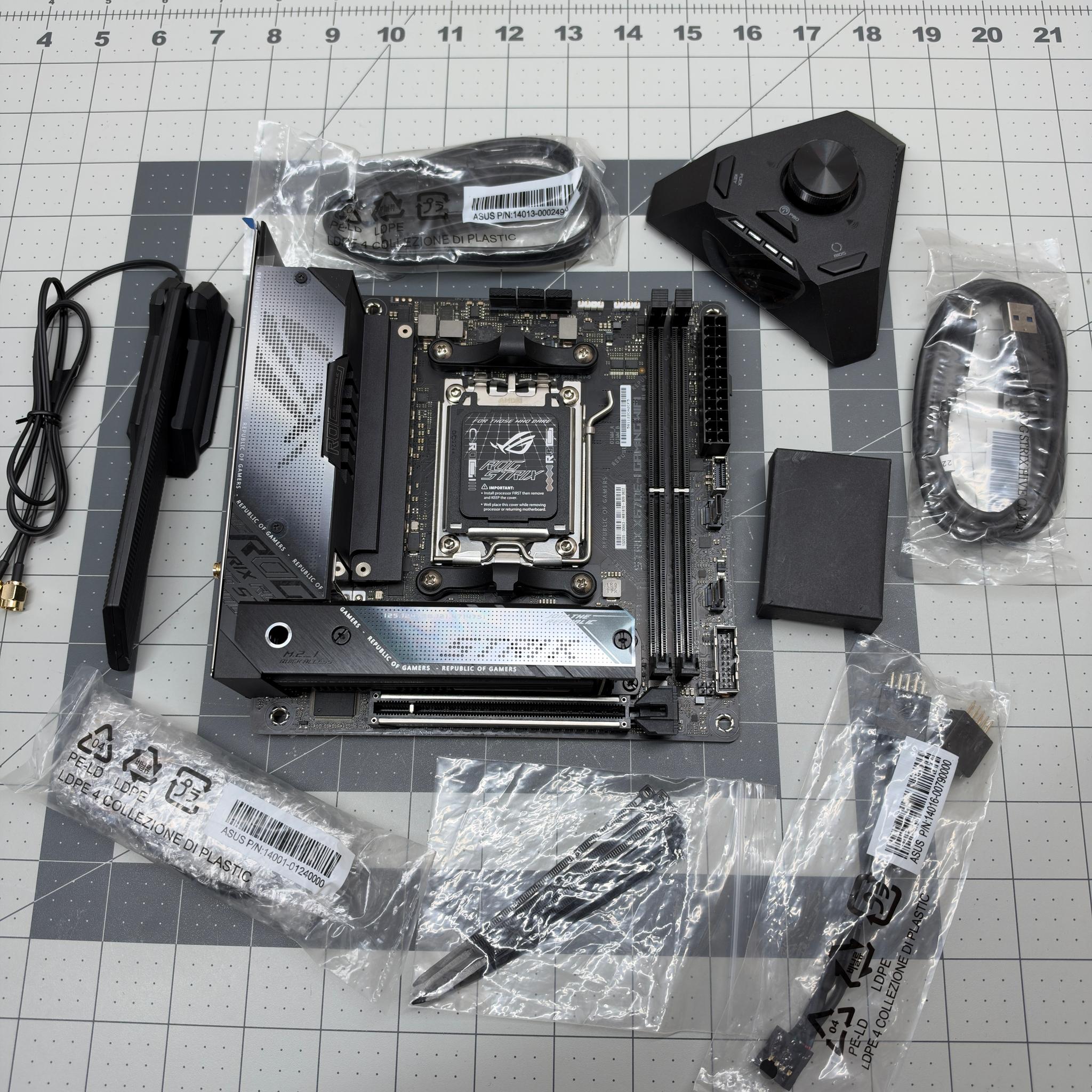 ASUS X670 ITX Motherboard