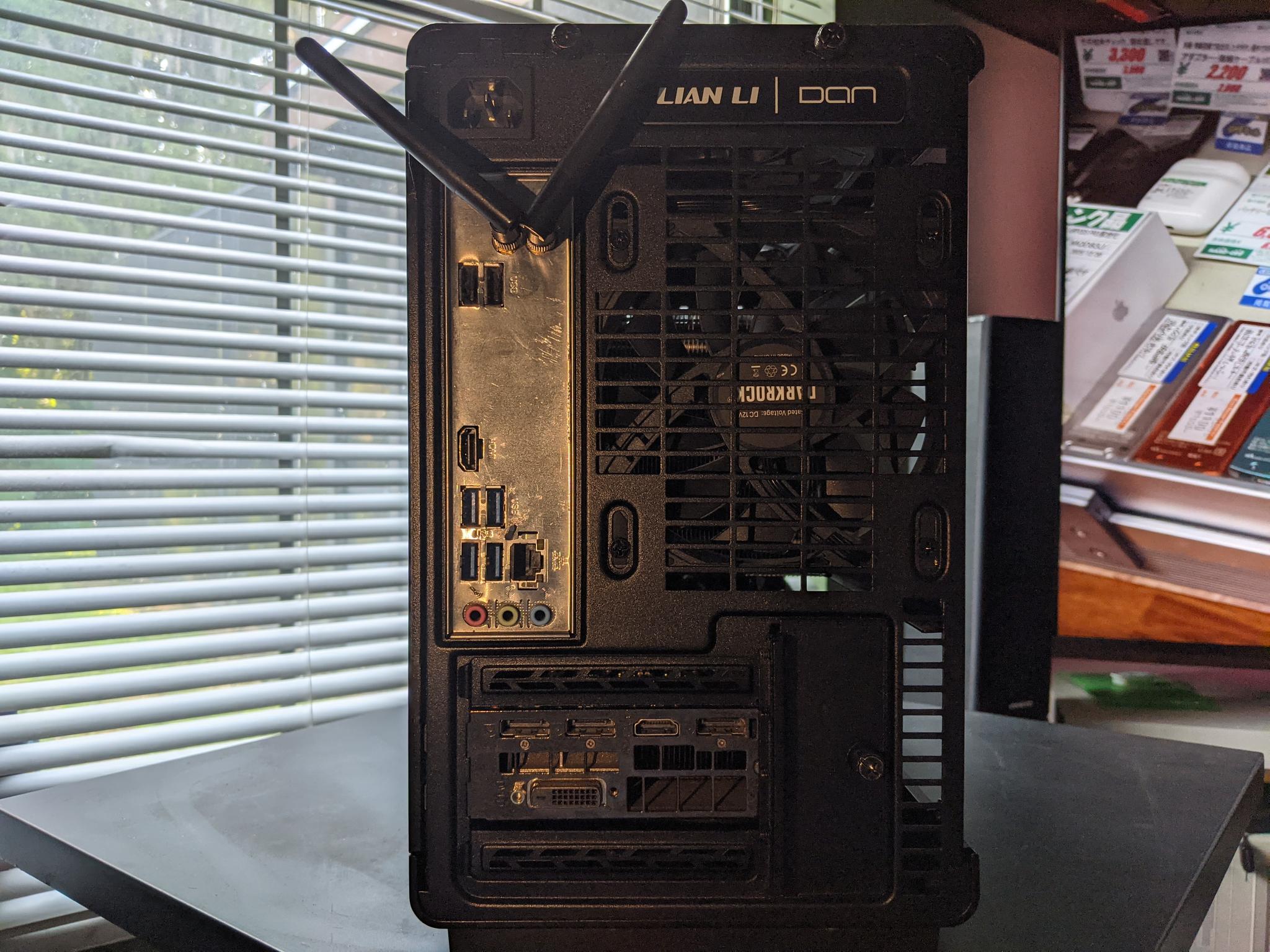 AMD Ryzen 5 3500| GTX 1080 8GB| 16GB DDR4 RAM| 1TB SSD & 1TB HDD| Windows 11 |