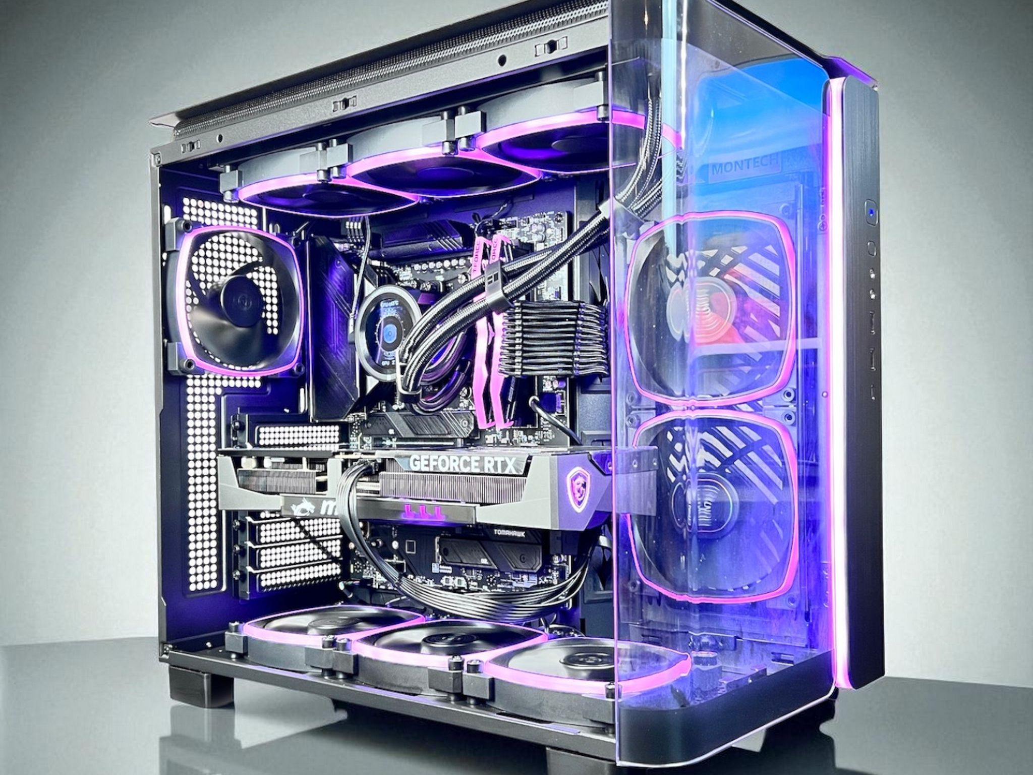 AMD Ryzen 7 7800X3D/RTX 5070 Ti 32GB DDR5 RAM 2TB M.2 Win 11 Pro