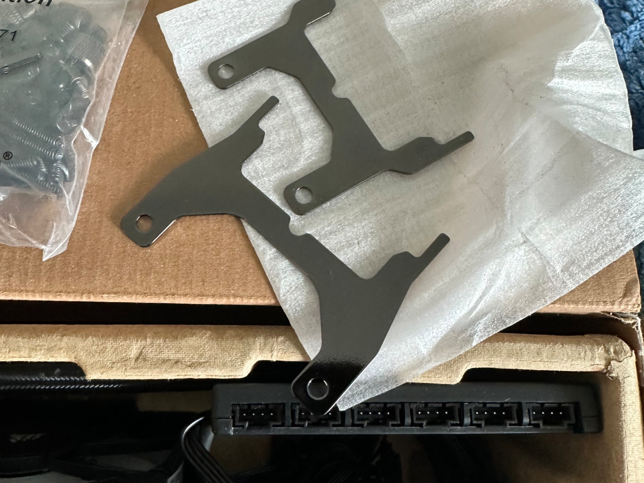 Corsair iCUE H150i Elite CAPELLIX XT Desktop Liquid CPU Cooler - Three AF120 RGB Elite Fans