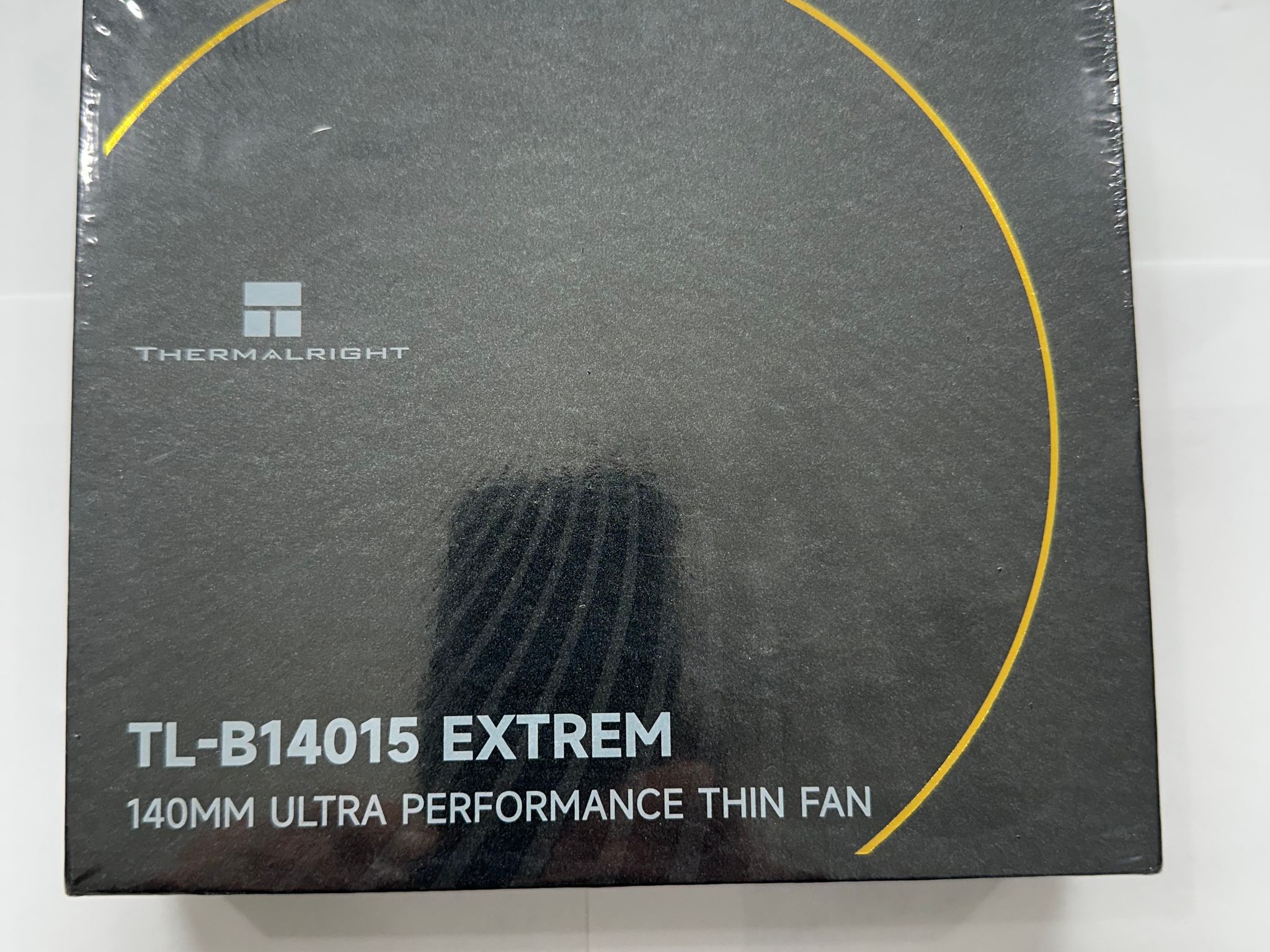 Thermalright TL-B14015 EXTREM 140mm Slim 15mm PWM Fan 2600 RPM ( SHIP  TODAY )