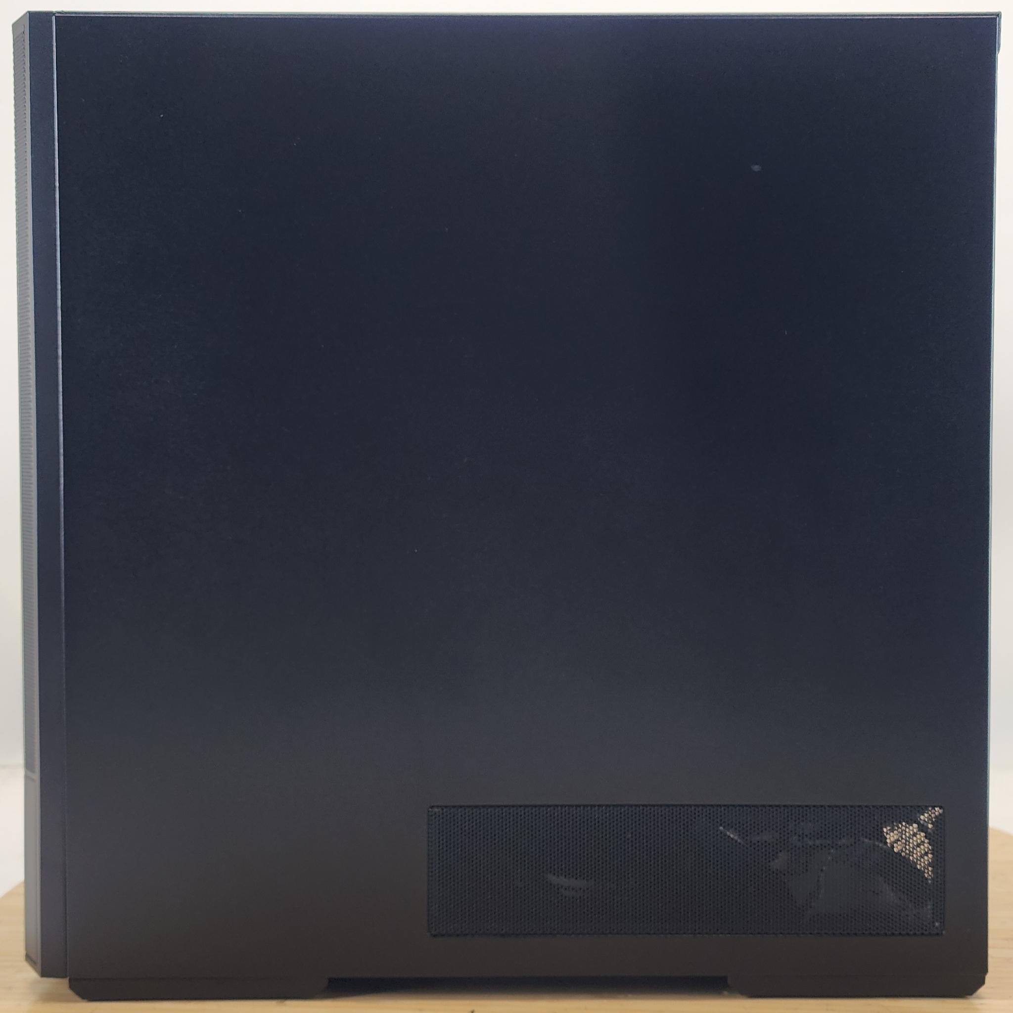 Gaming PC Ryzen 7 7800X3D 32GB RAM 1TB SSD RX 7800 XT 16GB Windows 11 Computer