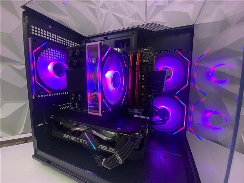 New Year New PC | Ryzen 7 2700| RTX 2060 Super 8GB| 16GB DDR4| 500GB SSD | Win11| Free Shipping!