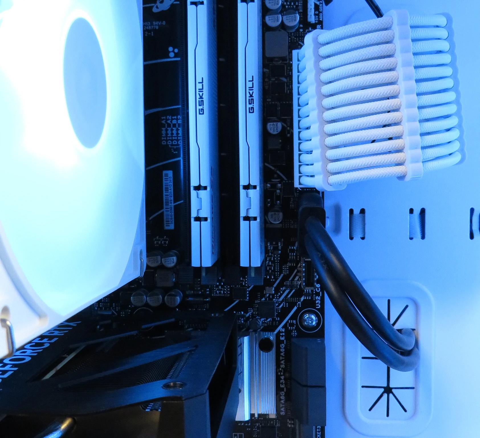 Gaming and Streaming PC Ryzen 5 7600f + RTX 4060