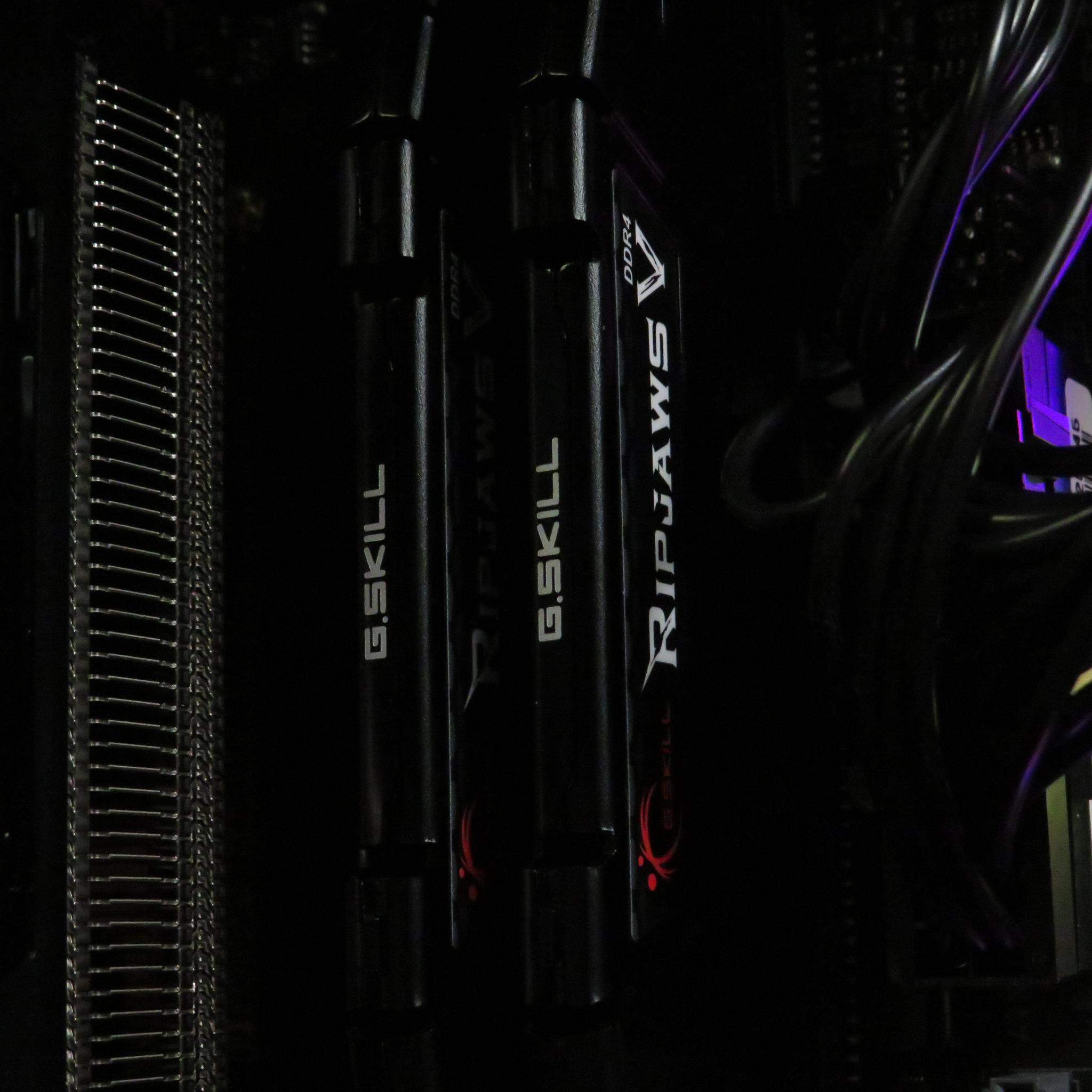 Ultimate Mid-Range GAMER: Ryzen 5 4500 + RTX 2070 Super + 16 GB DDR4 + 1 TB NVME SSD