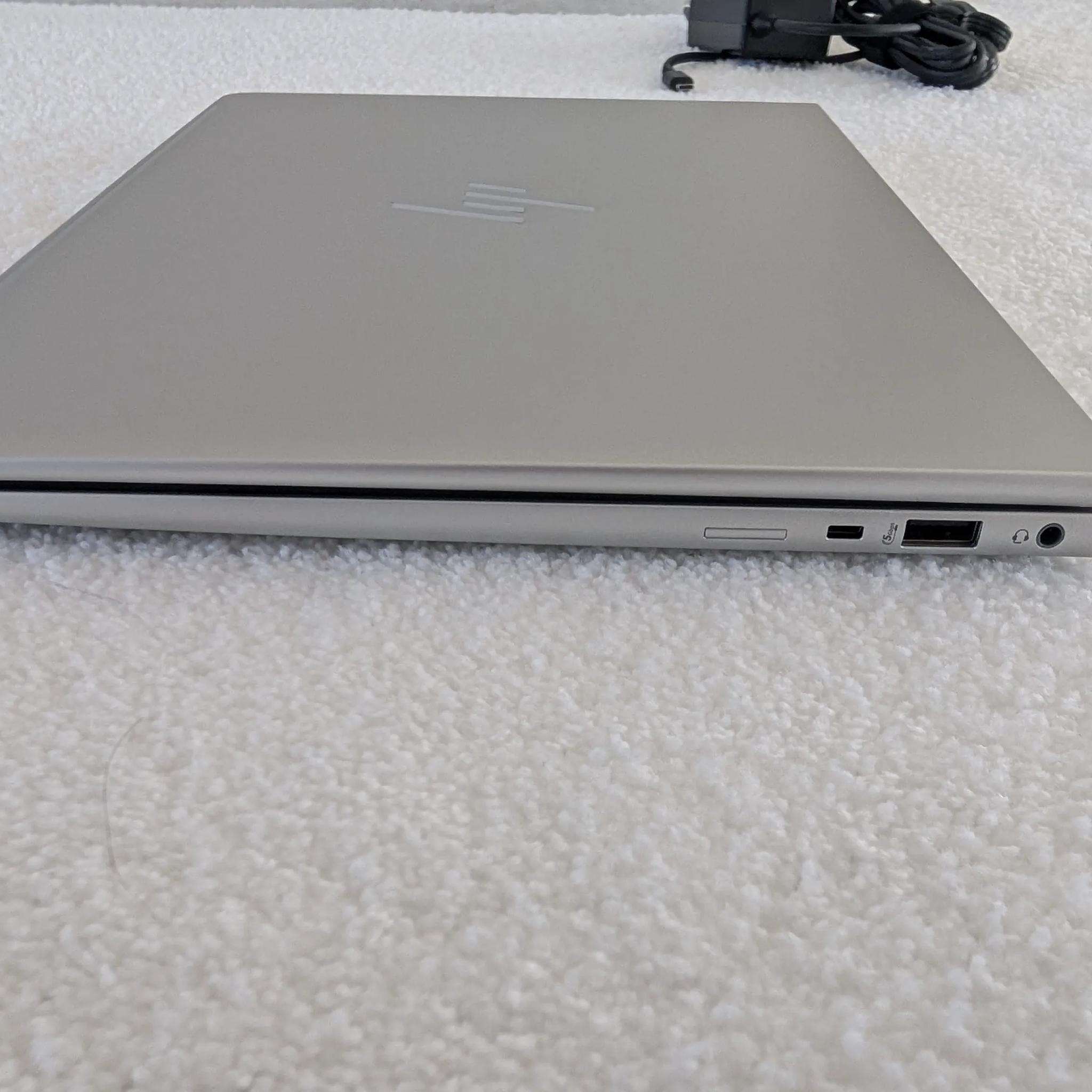 HP EliteBook 845 G11 14 AMD Ryzen 5 8540 16GB RAM 256GB SSD Notebook PC