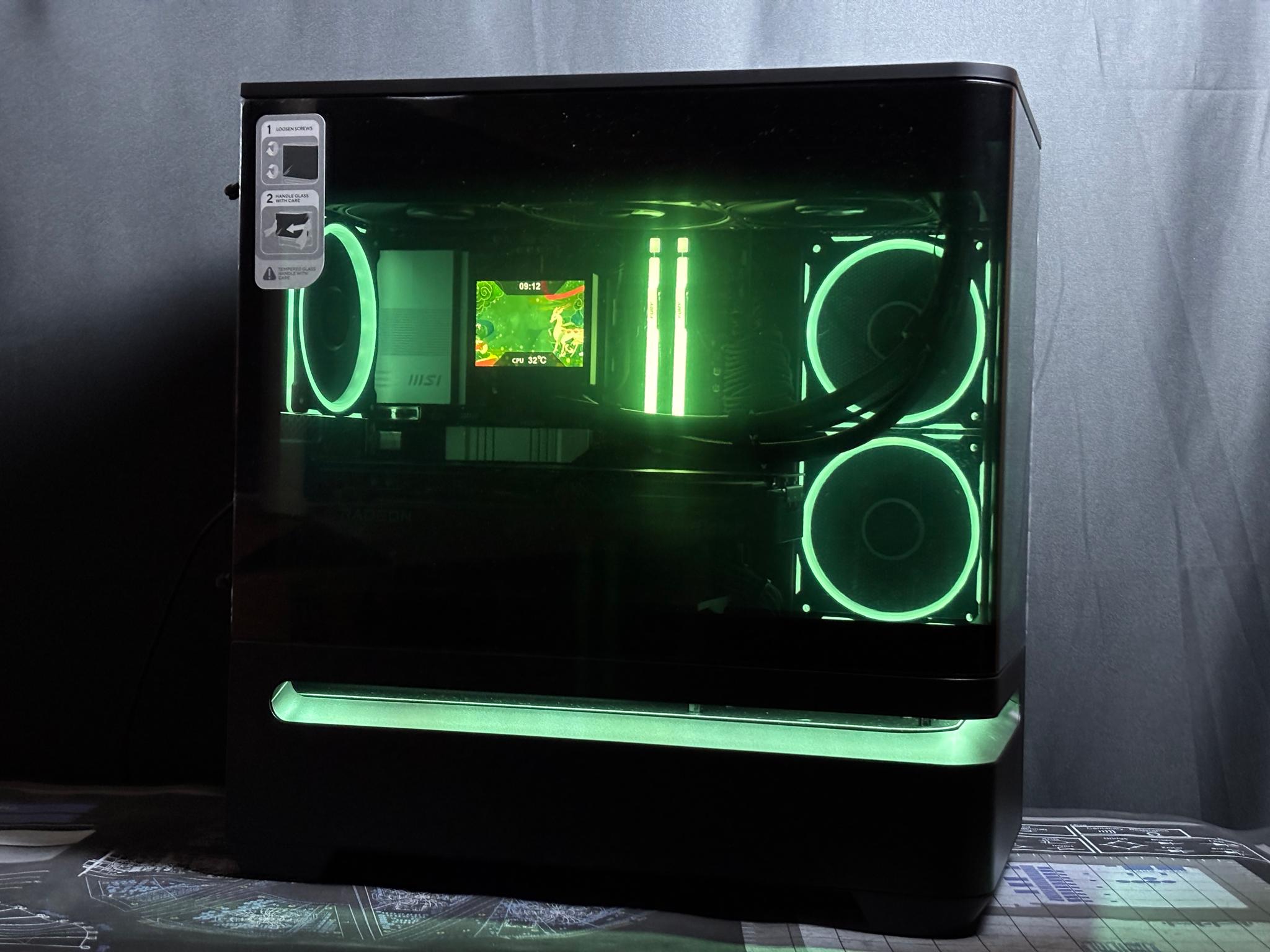 🌌STELLAR 4K PC🌌 9070XT 16GB| R7 7800X3D | 32GB DDR5 | 2TB SSD