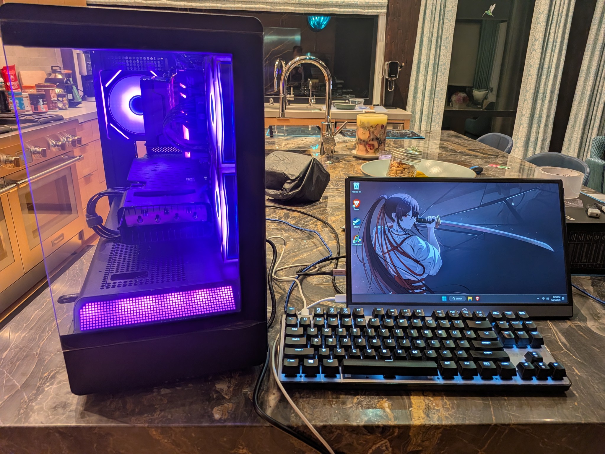 1440p Slayer - RX 7700 XT, Ryzen 5 5700, 32 GB DDR4, 1 TB Gen 4 NVME, RGB