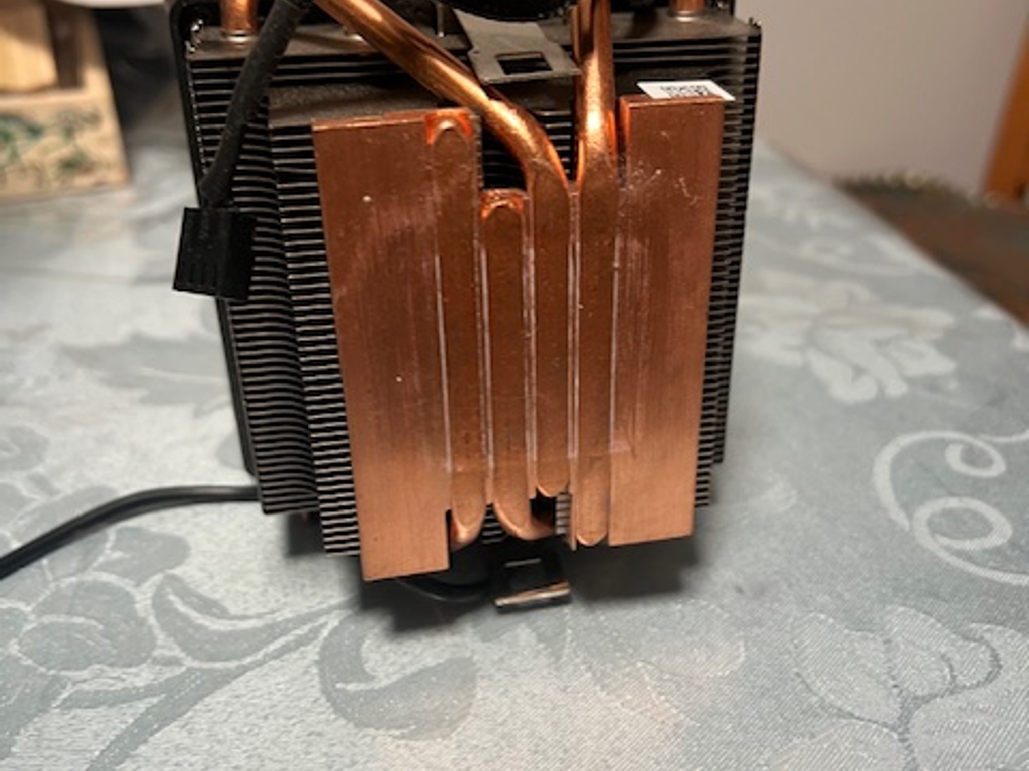 AMD AM4 Socket Ryzen 3/5/7/9 Wraith Prism Stock Cooler.