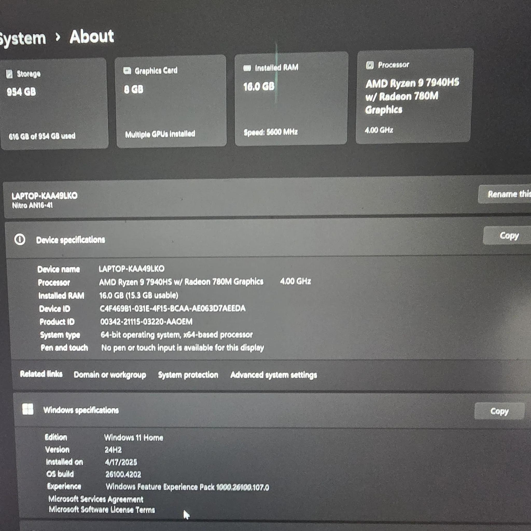 ACER NITRO 16 AMD RYZEN 9 7940HS, NVIDIA 4070 LAPTOP 8 GB RAM, SCREEN HAS SOME BAD PIXELS