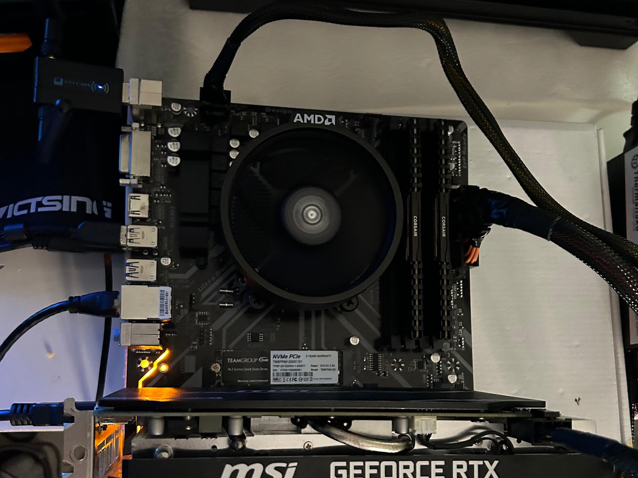[READ] Gigabyte B450M DS3H Motherboard (AMD Ryzen AM4/Micro ATX)