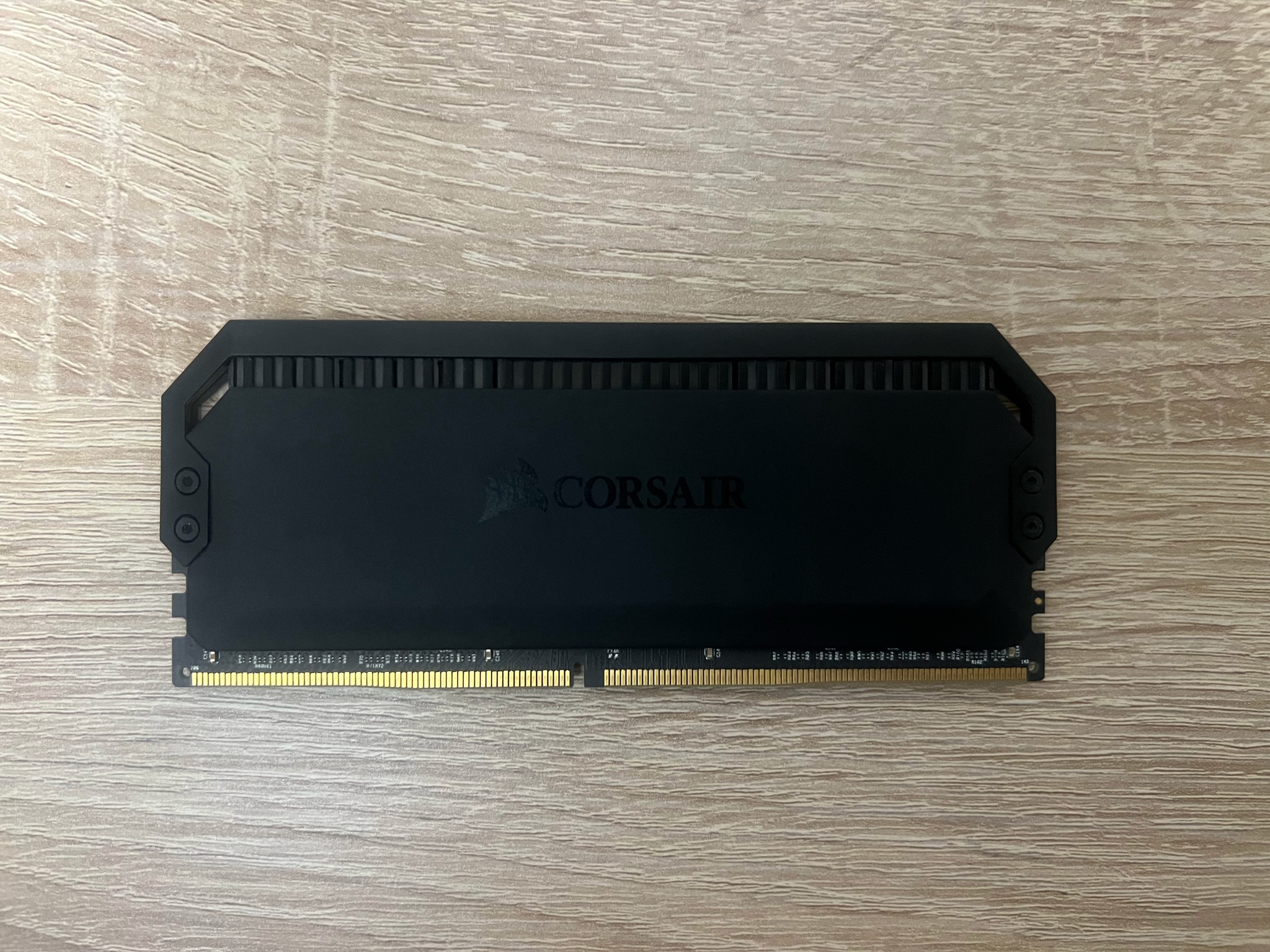Corsair Dominator Platinum RGB 16GB (1x16GB) DDR4 4000MHz CL18