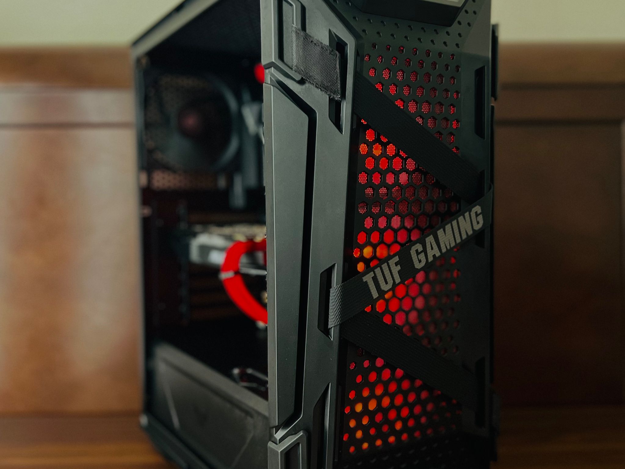 Core i3-10105f - RX 580 4GB - Custom Gaming PC - Desktop - 16gb ddr4 RAM - Budget Gaming PC - RGB.