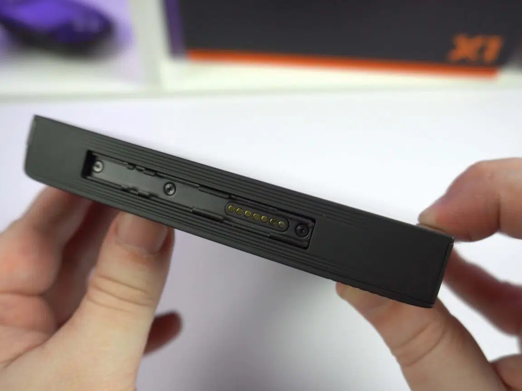 ONEXPLAYER X1 Mini 8840U