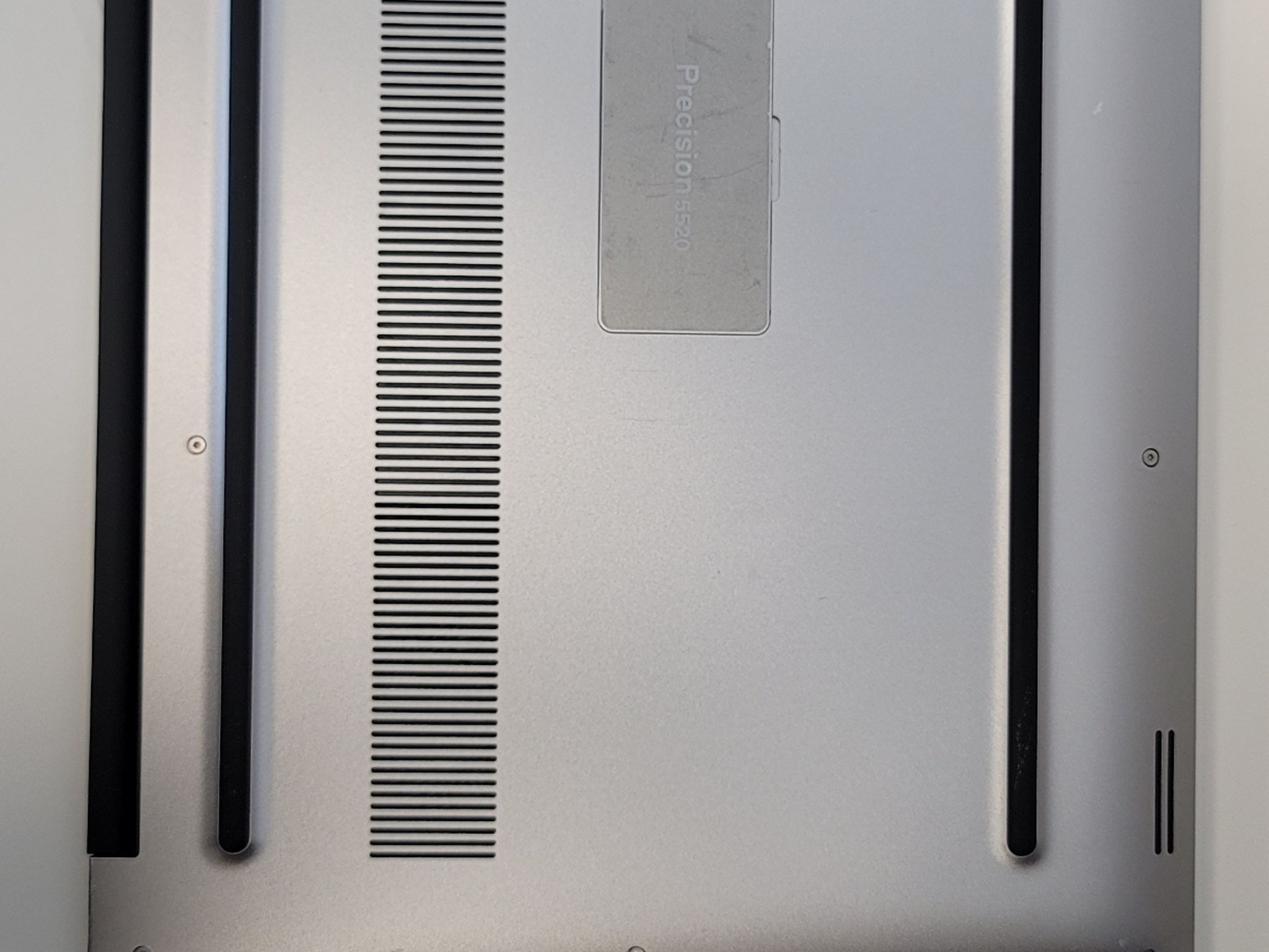Dell Precision 5520. Intel I7-7820HQ. 32g RAM. 1tb ssd. Nvidia Quadro M1200