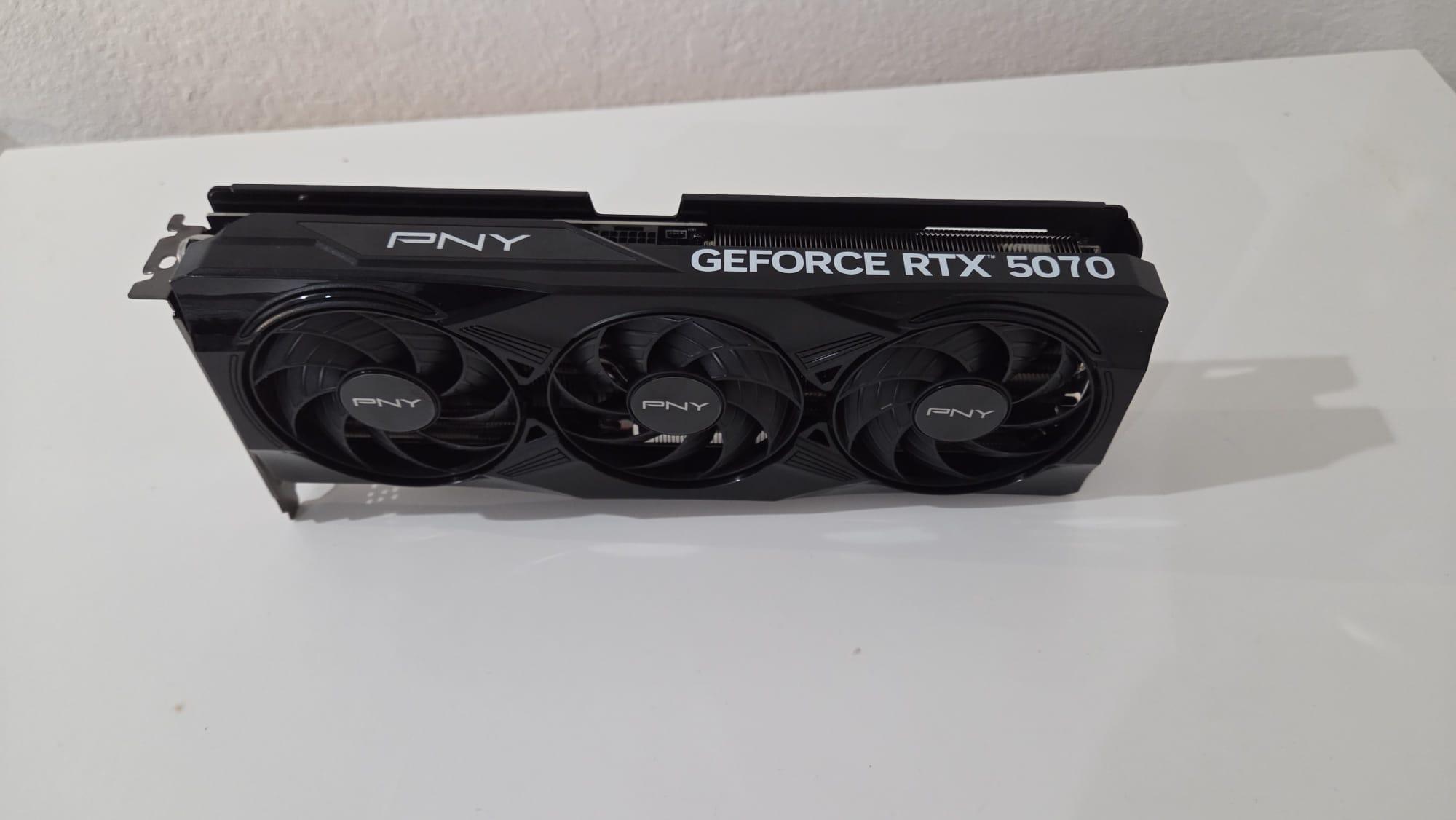 PNY GeForce RTX 5070 12GB GDDR7 Triple Fan - DLSS 4 - Blackwell - Like New