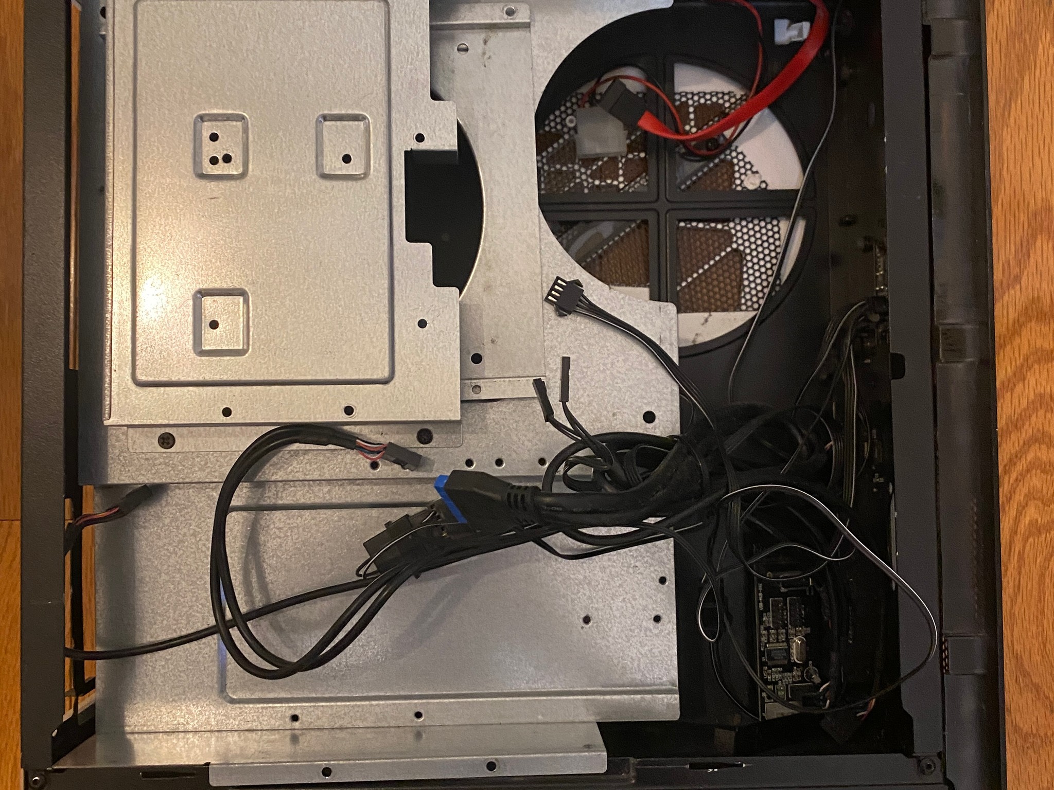 IBuyPower Mini Itx case with PSU and Accessories