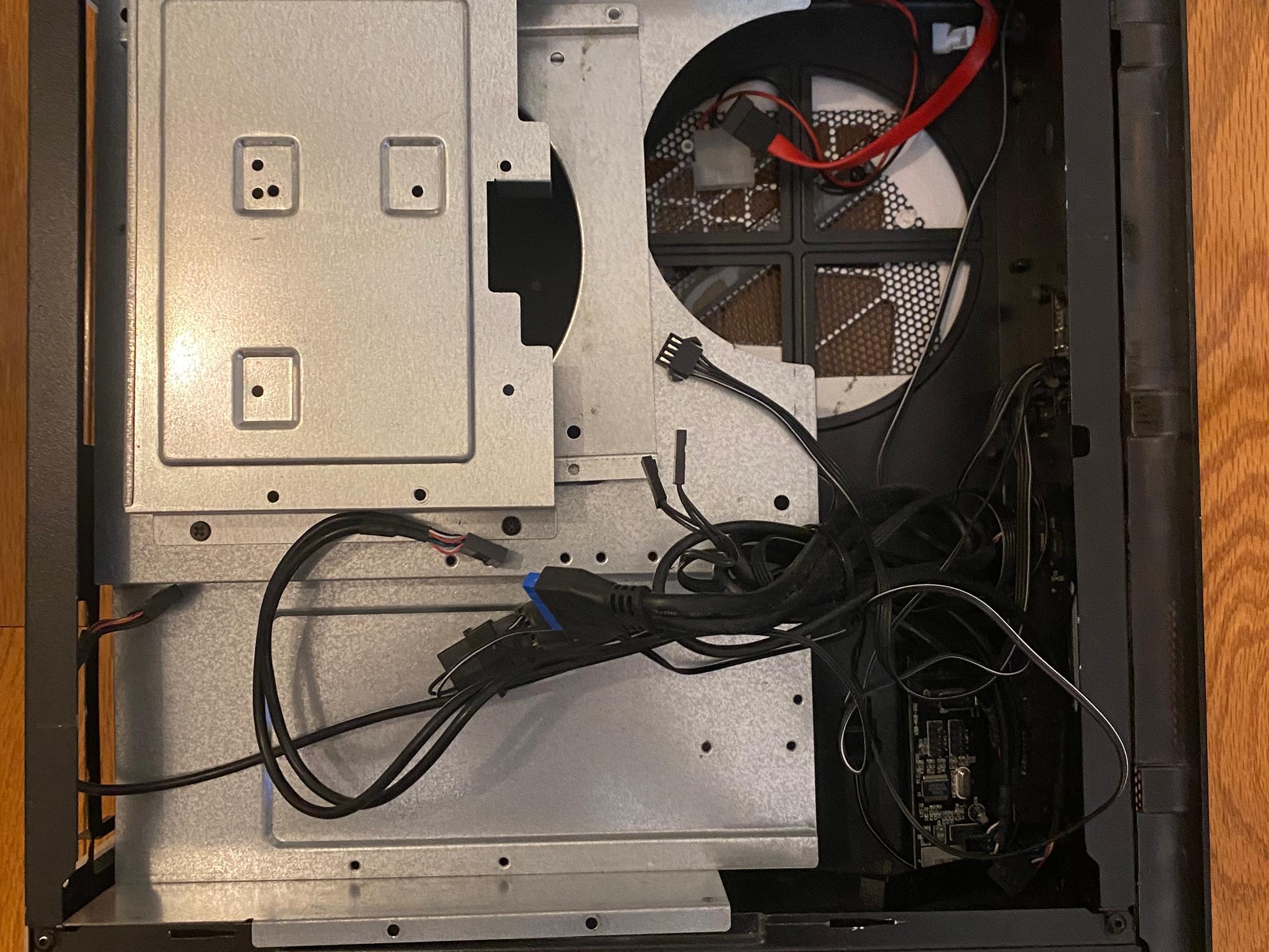 IBuyPower Mini Itx case with PSU and Accessories