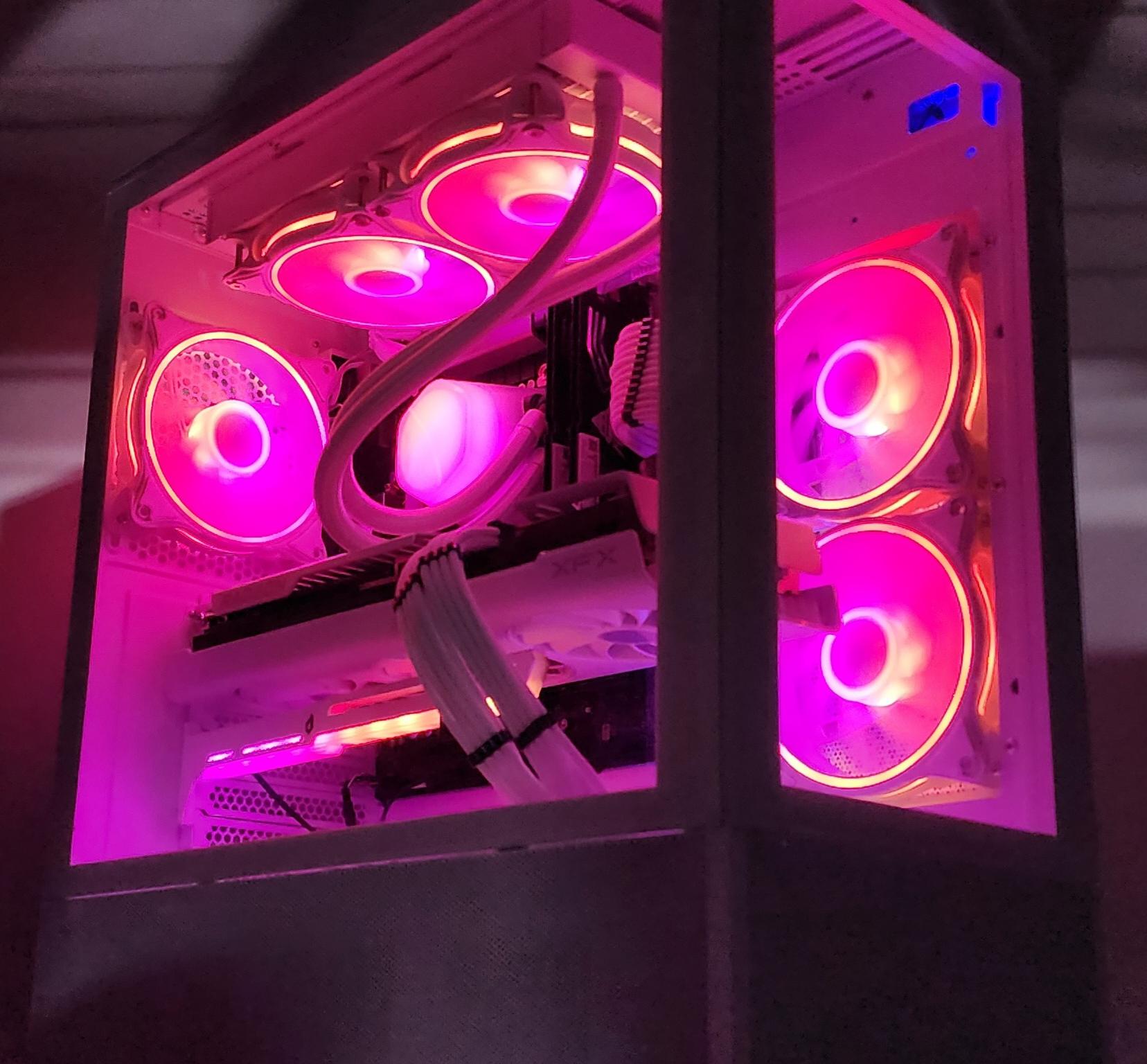 Gaming PC i7-11700K 16GB RAM 1TB SSD RX 7800 XT 16GB Windows 11 Computer
