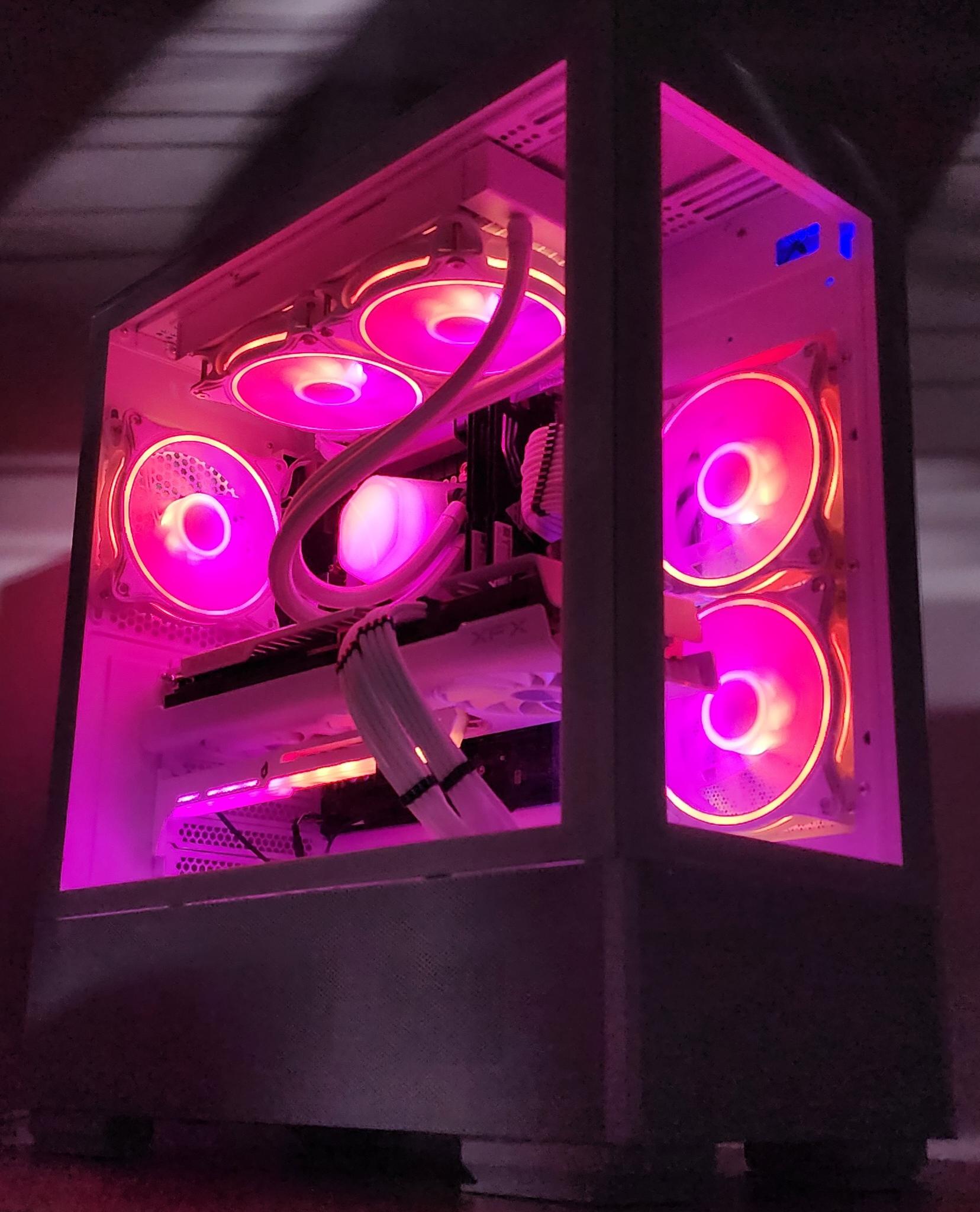 Gaming PC i7-11700K 16GB RAM 1TB SSD RX 7800 XT 16GB Windows 11 Computer