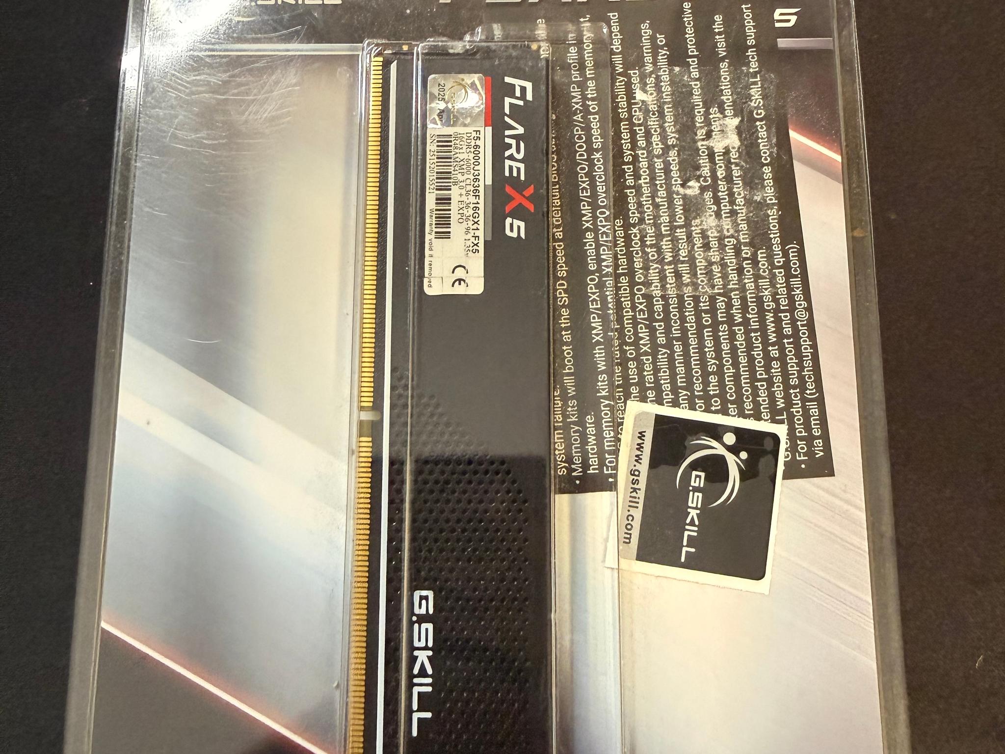 BNIB 16 Gb DDR5 Ram 6000MHz CL36
