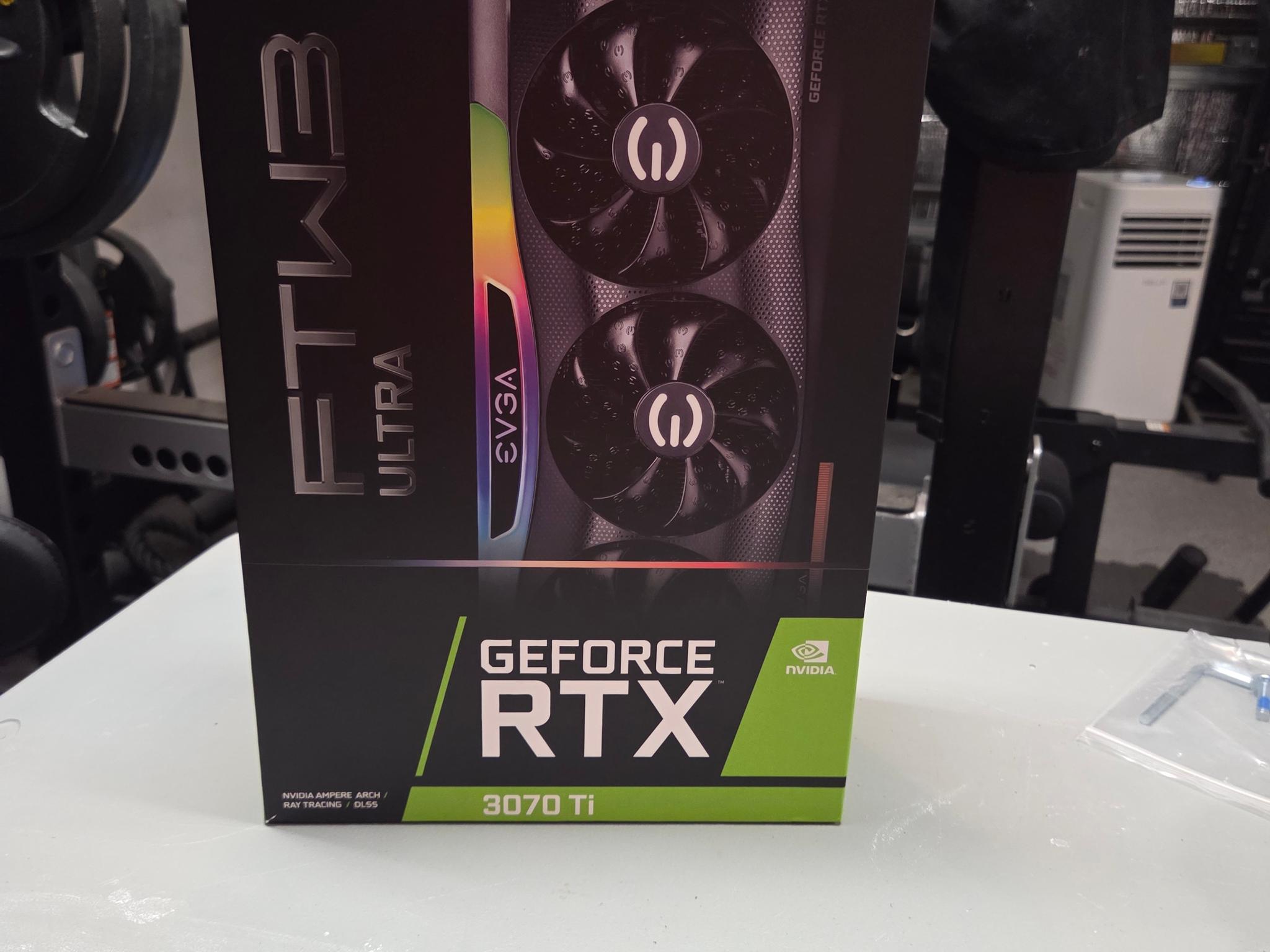 EVGA FTW3 ULTRA GAMING GeForce RTX 3070 Ti
