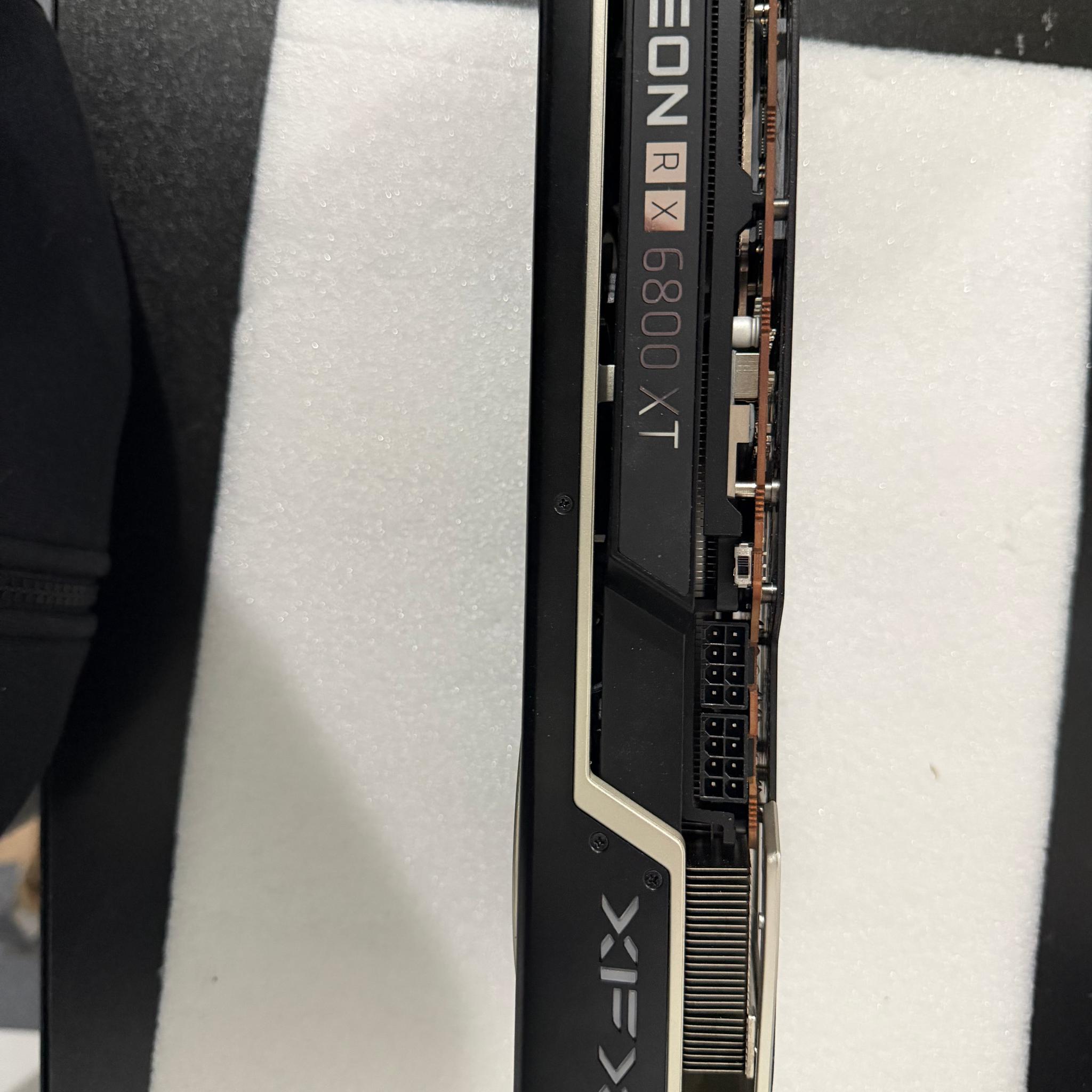 XFX Speedster MERC 319 Radeon RX 6800 XT Free Shipping