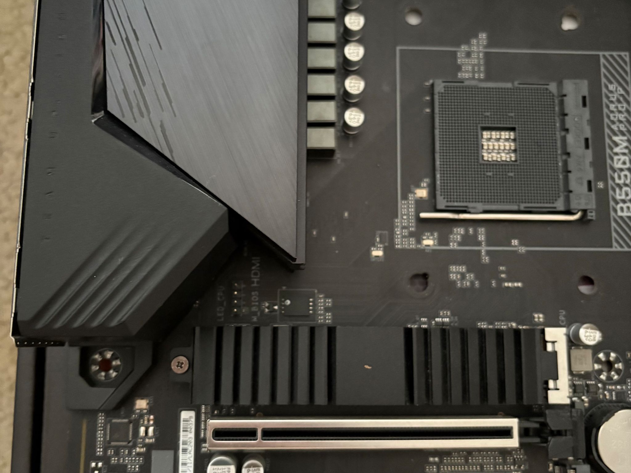 Gigabyte B550M Aorus Pro-P (READ DESCRIPTION)