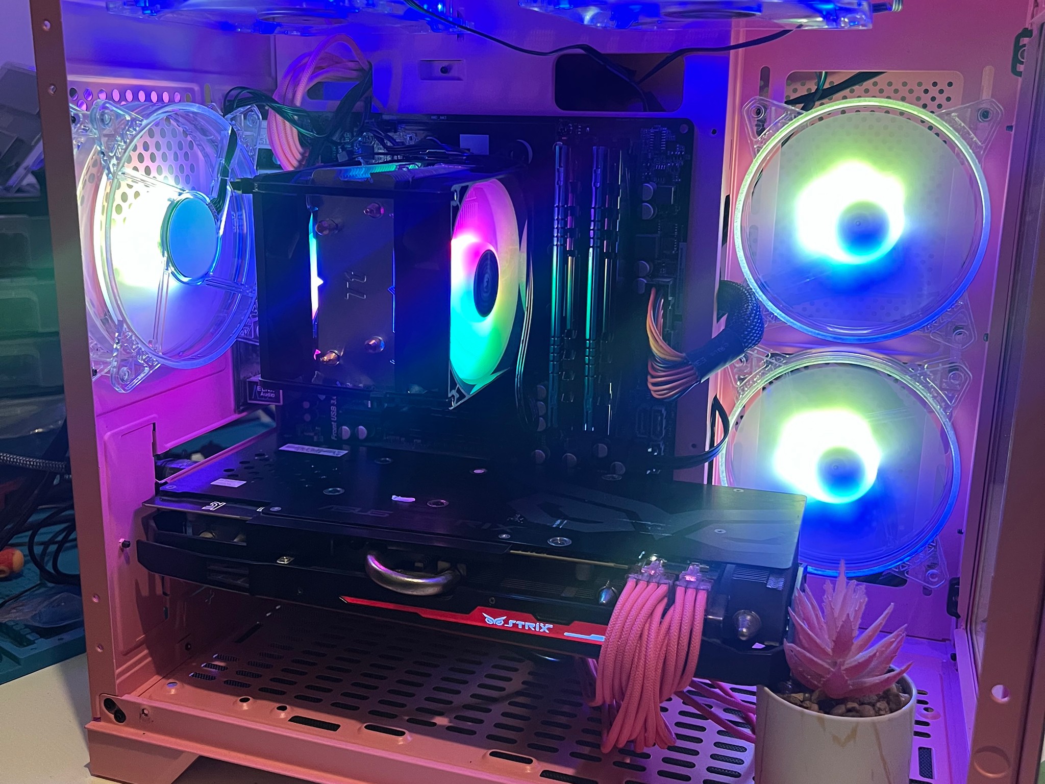 Pink Budget Gaming PC | AMD FX-6300 | Radeon R90 OC 8GB | 32GB RAM | 500GB SSD | Windows 10 Pro