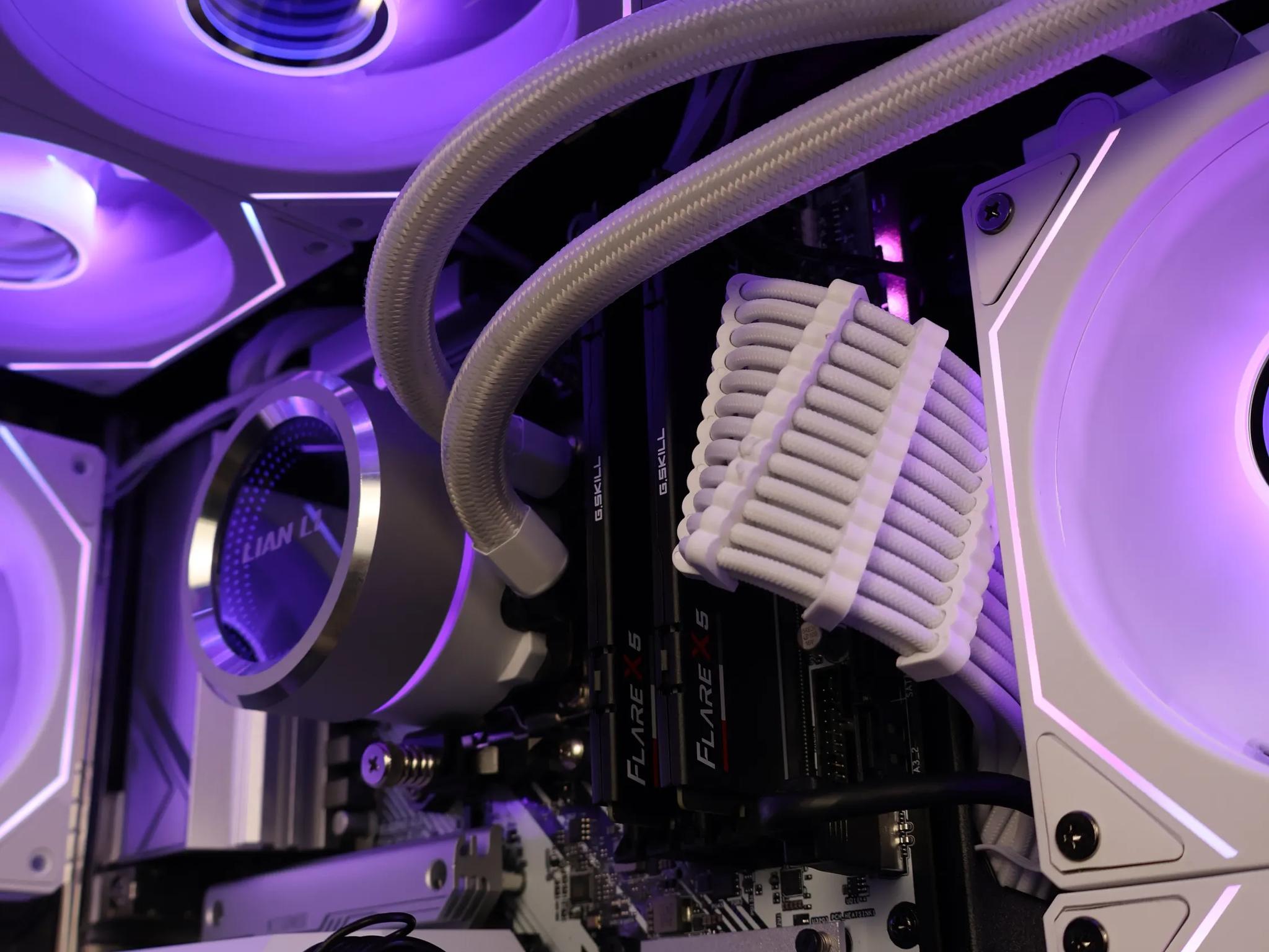 ⚪ Ryzen 7 9800X3D/RTX 5080 16GB Gaming/Streaming PC ⚪