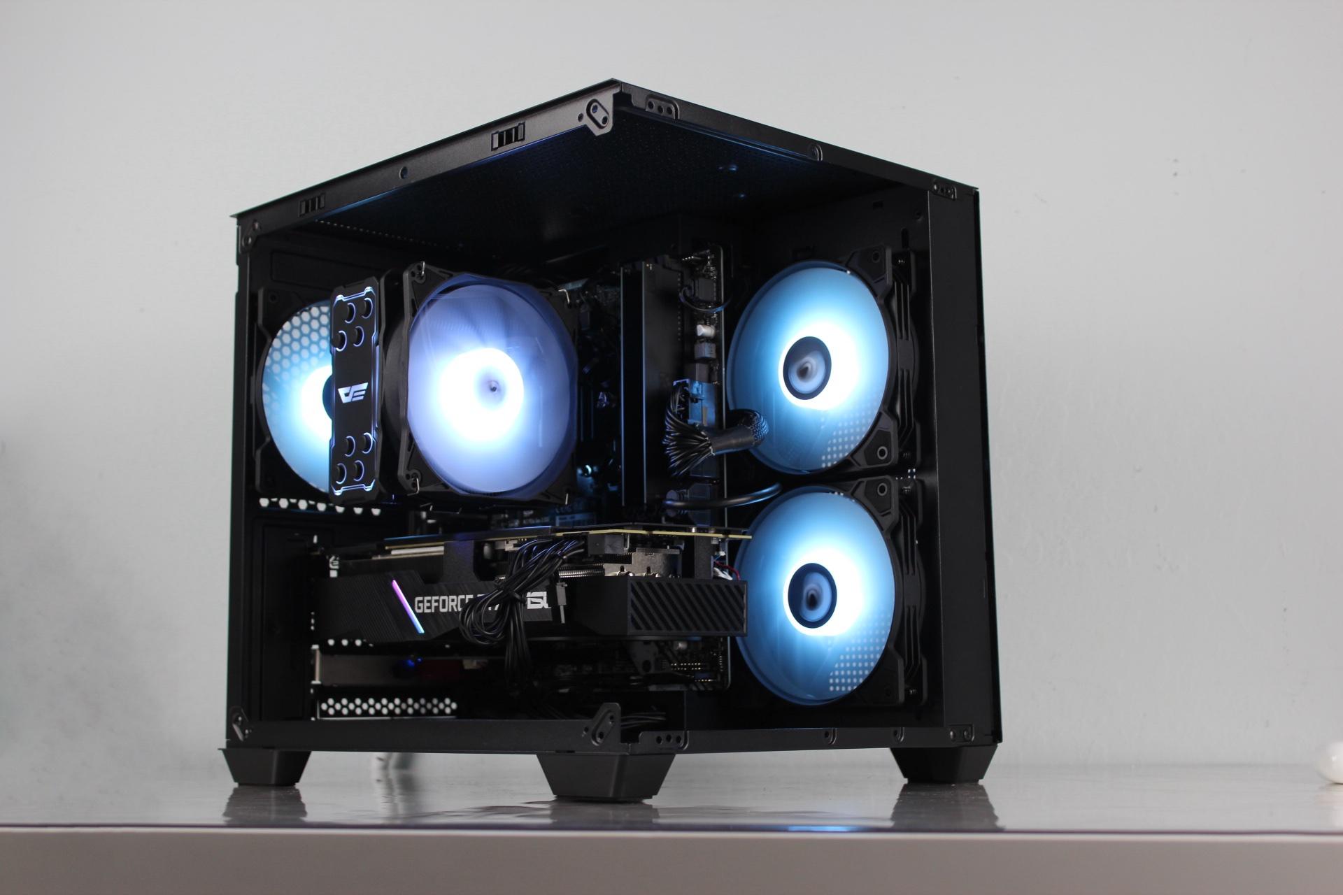 Powerful Black Gaming PC – RTX 2080, Intel i7 9700F, 16GB DDR4, 1TB NVMe SSD - RGB/WiFi/BlueTooth