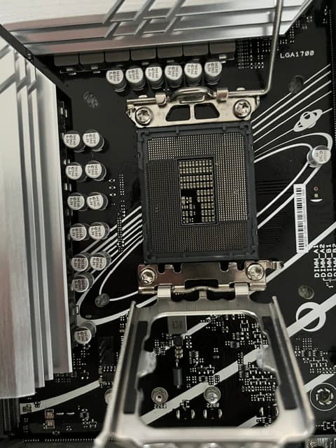 ASUS Z790 GAMING WIFI7