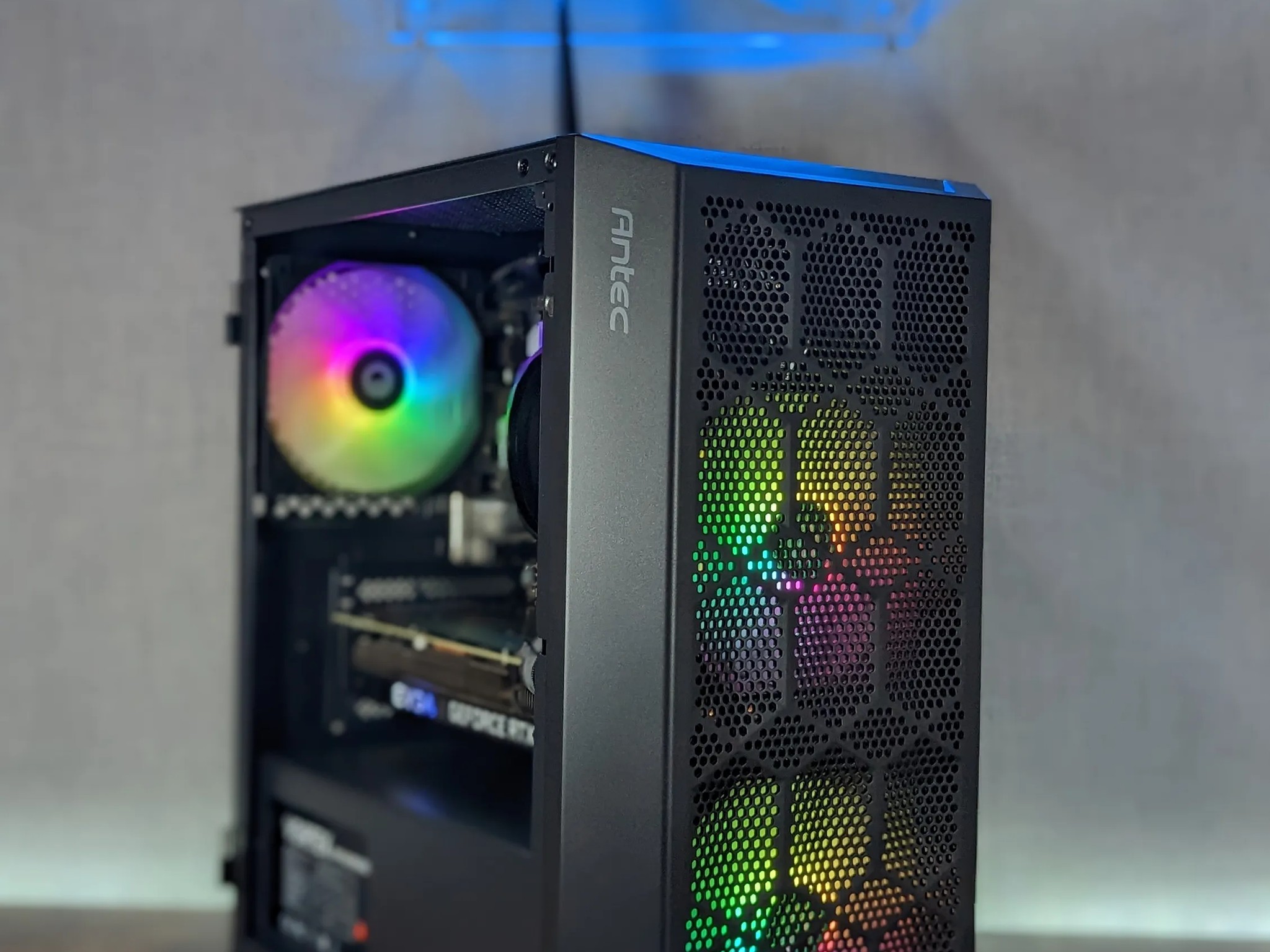 RTX 3060ti // Ryzen 3600x // 16GB 3600Mhz DDR4 // 1TB NVMe SSD // WiFi