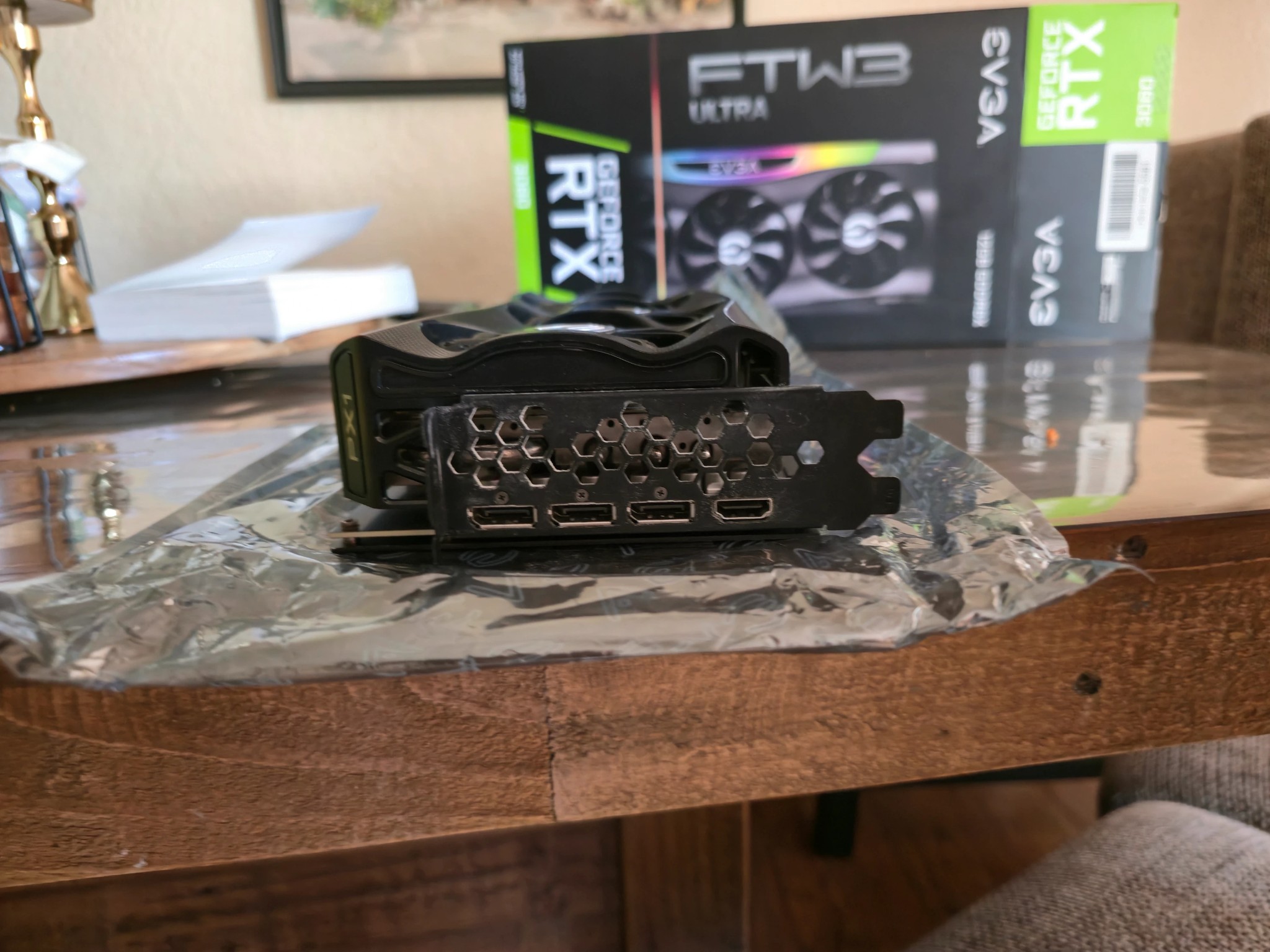 EVGA FTW3 Ultra Gaming GeForce RTX 3080 12GB LHR