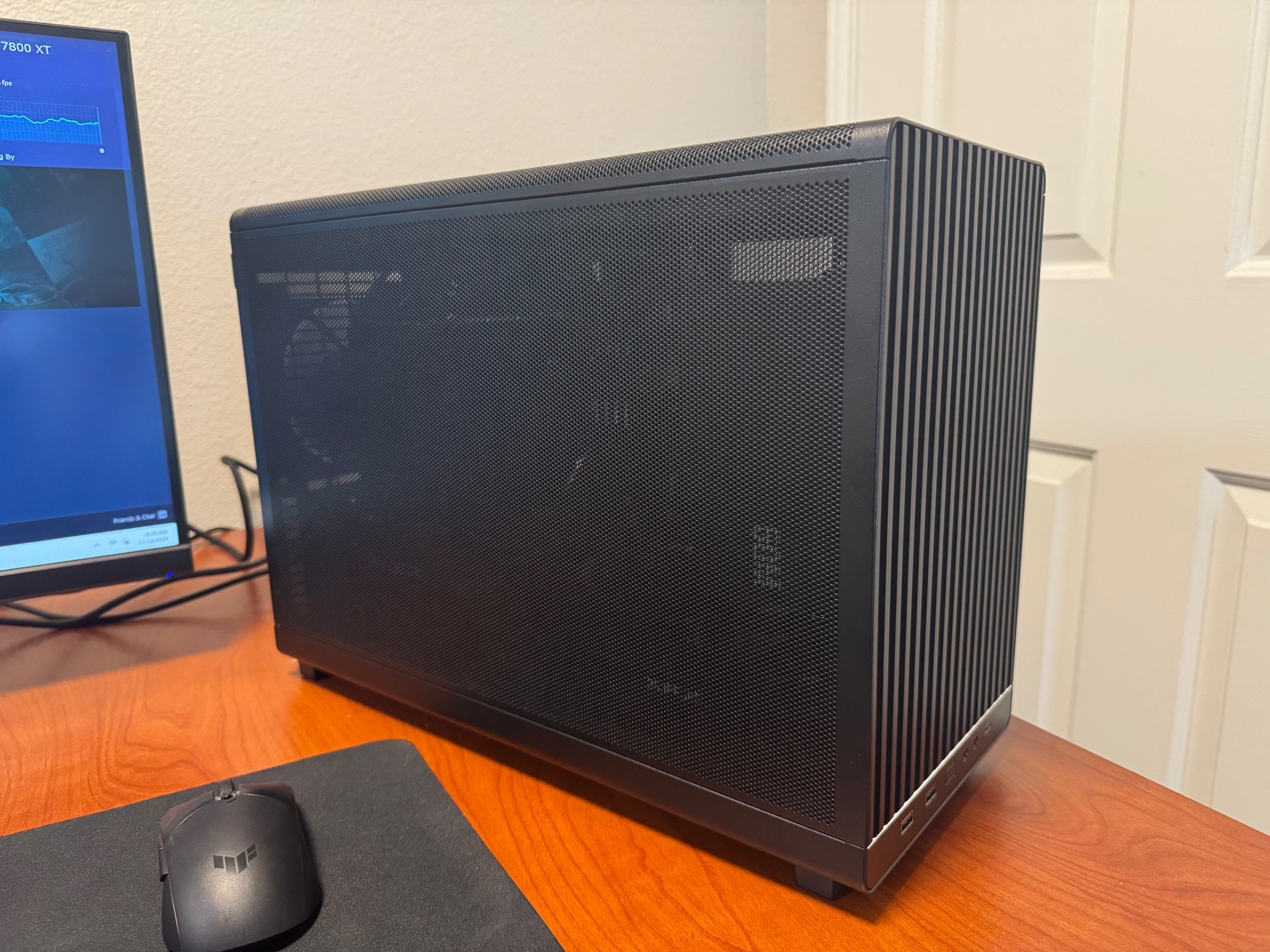 1440p ULTRA - 7800XT 16GB VRAM - R5 5600 - 32GB ddr4 3200mts - 1.5tb NVME - Lian Li A3