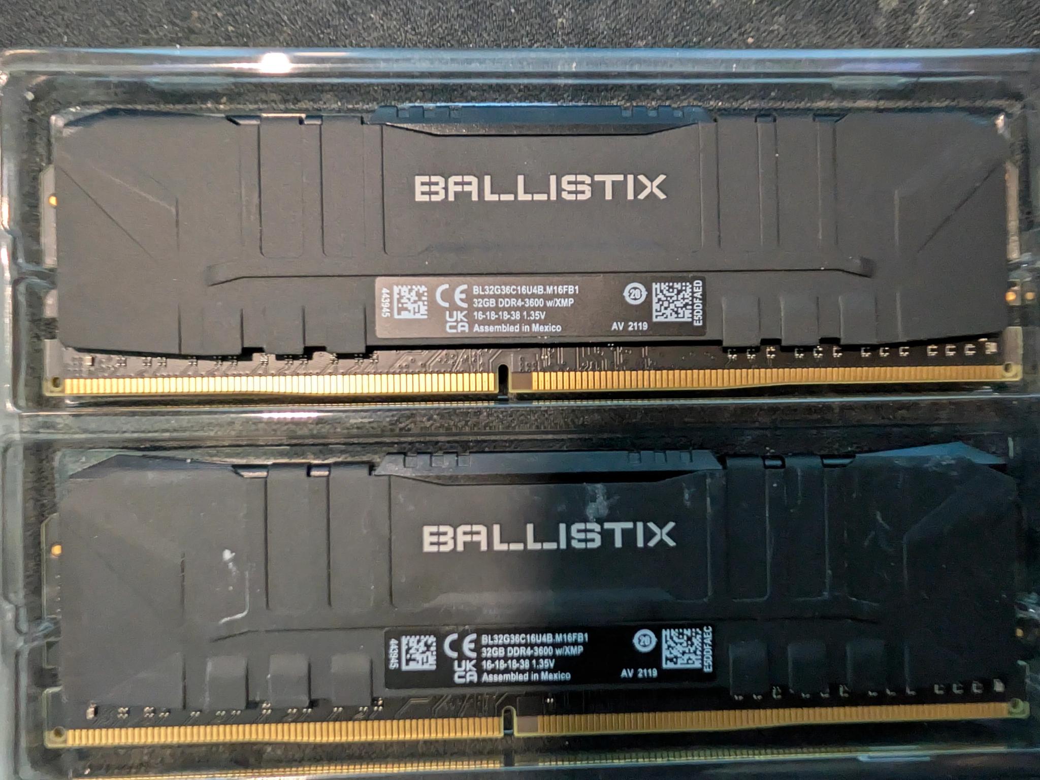 Pre-Owned 64GB (2x32GB) Crucial Ballistix DDR4-3600 NON-RGB
