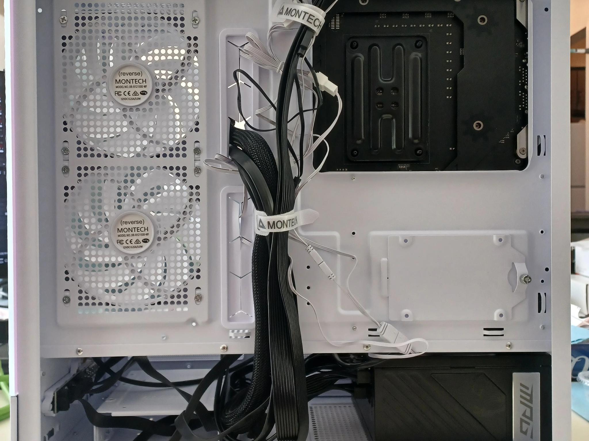 [model009unit0] 1440p Gaming Mid-Tower (RTX 4070 + Ryzen 7 5700X3D + 32GB DDR4)