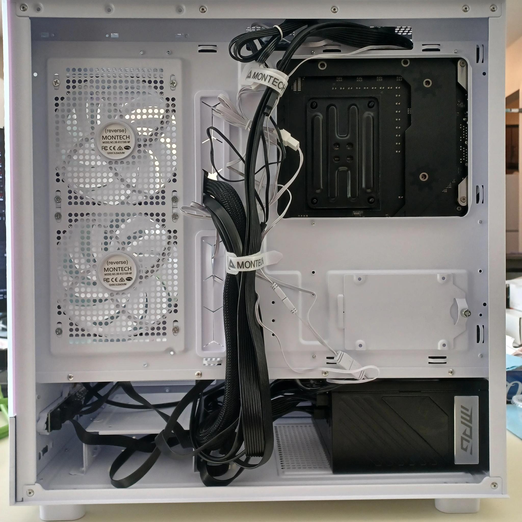 [model009unit0] 1440p Gaming Mid-Tower (RTX 4070 + Ryzen 7 5700X3D + 32GB DDR4)