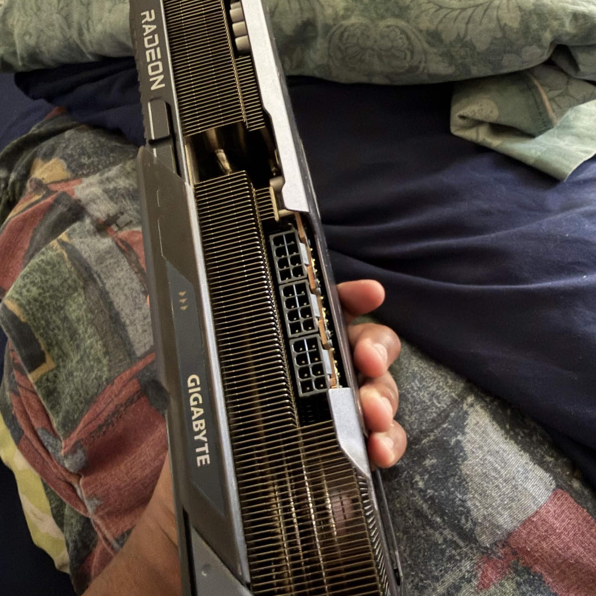 GIGABYTE RX 9070 XT GAMING OC 16G (AS IS) *READ DESCRIPTION*