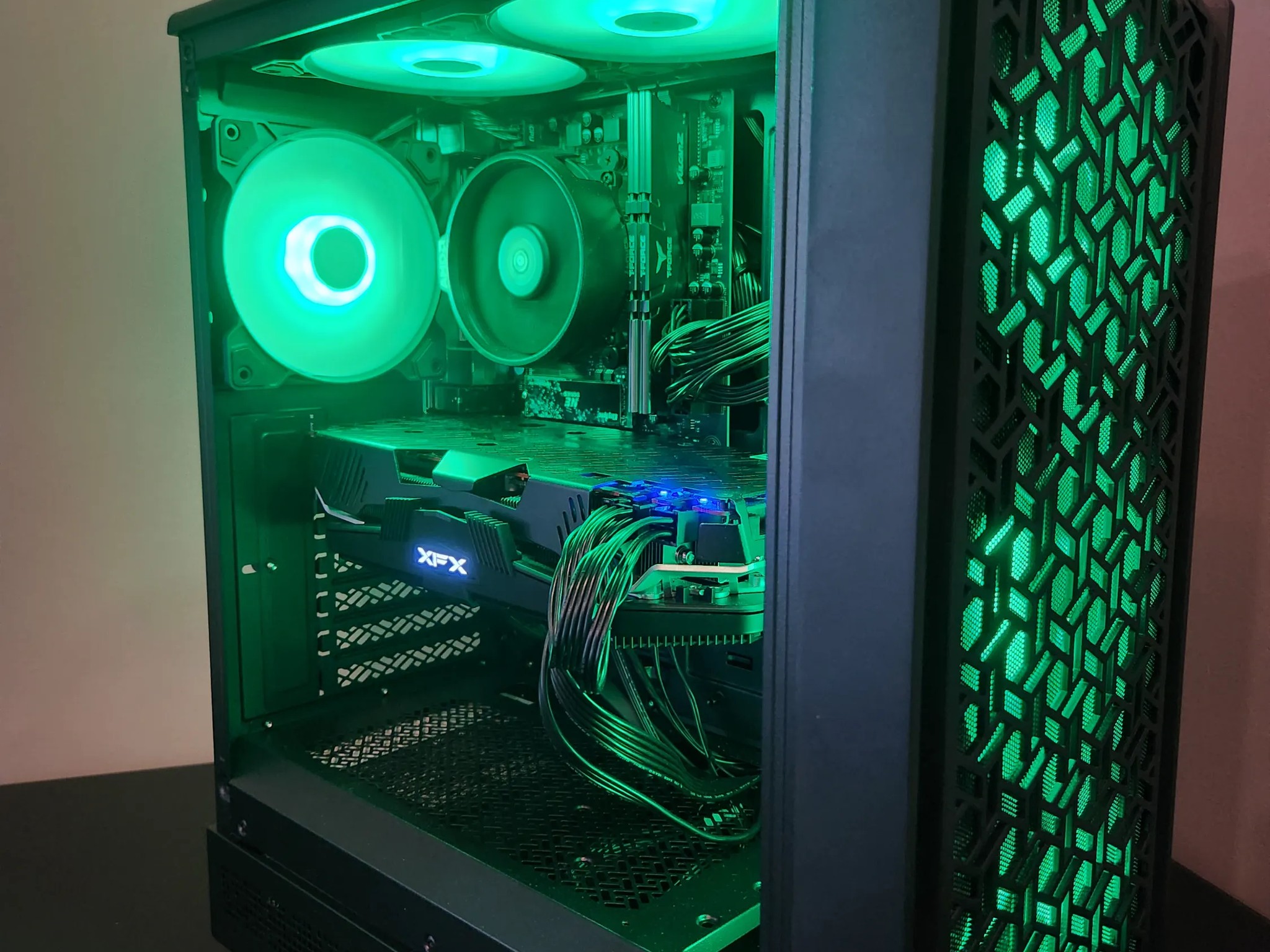 Custom 1080p Gaming PC | Ryzen 5 5500 + RX 5700XT + 16GB DDR4 + 512GB NVMe | Plug & Play Ready!