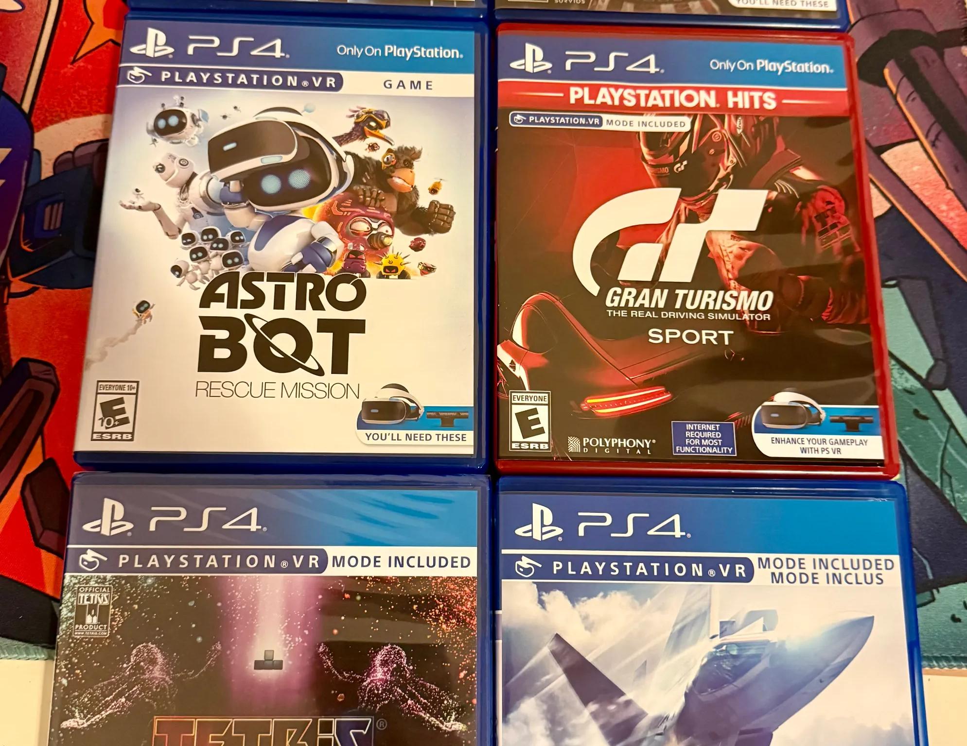 PSVR1 + 6 PS4 VR Games (CUH-ZVR2)