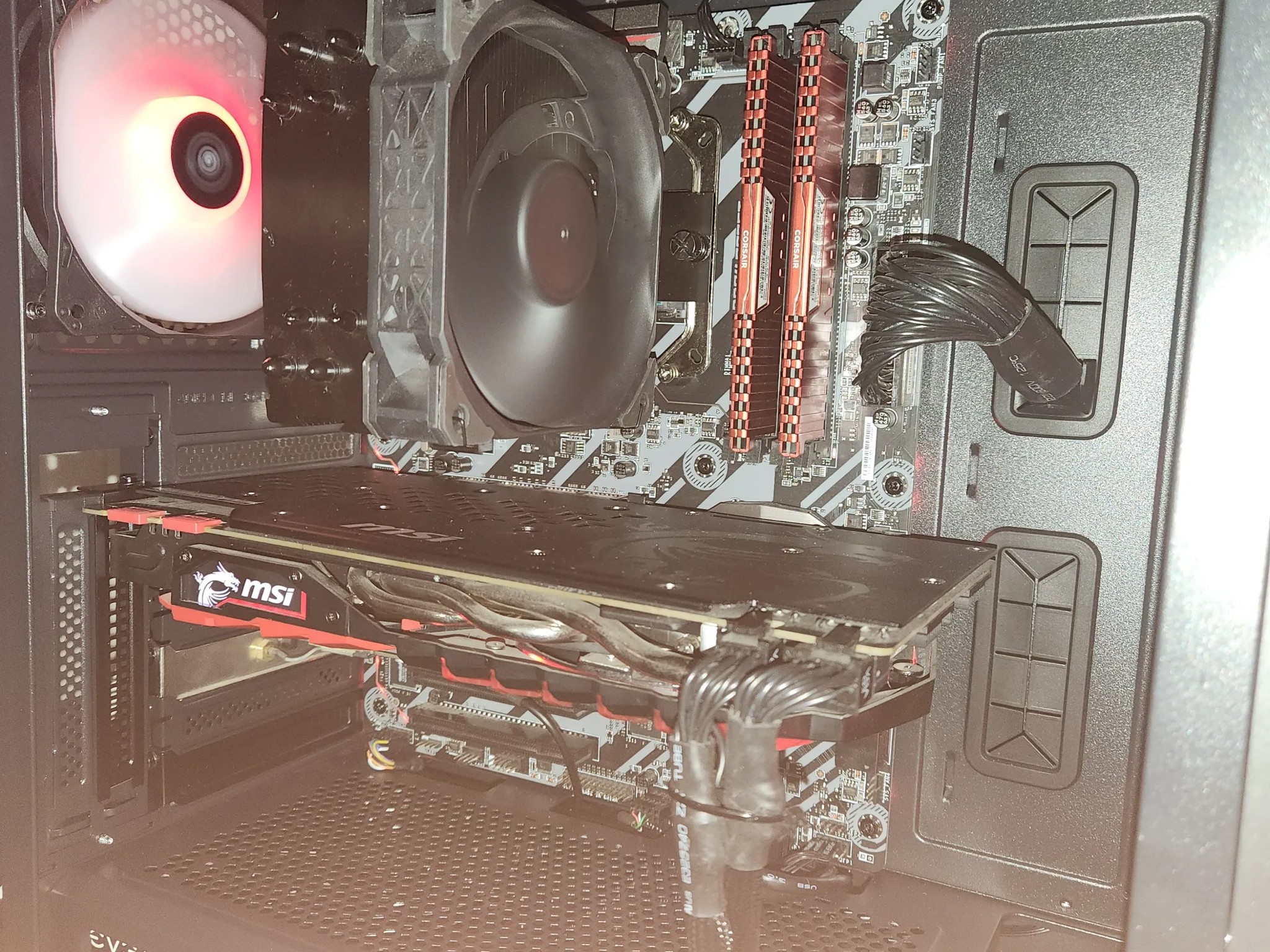 THE RED MONSTER: RTX 1070TI, Ryzen 7 1800X Fantastic value Gaming PC! With benchmarking video