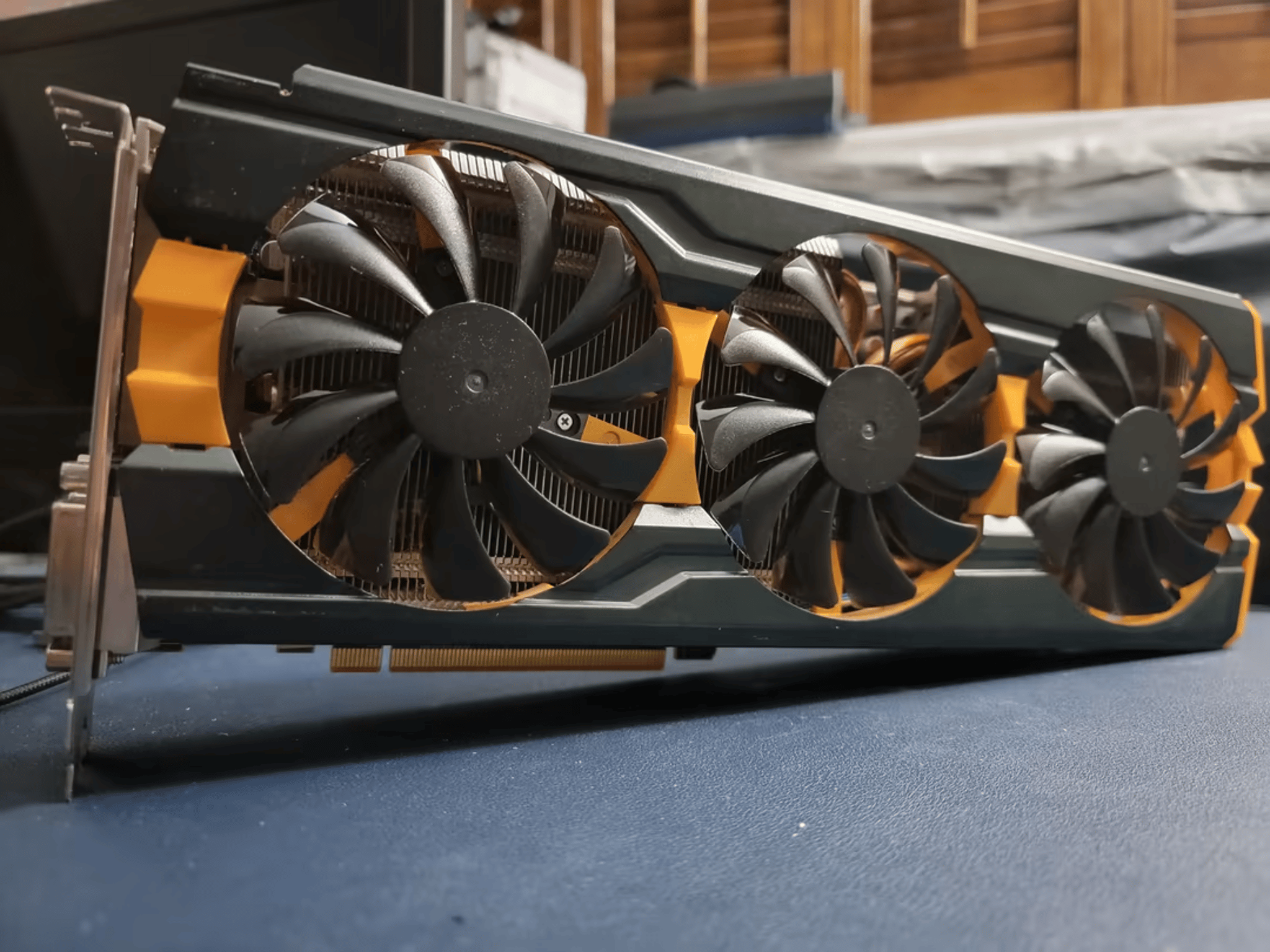 Sapphire Radeon R9 290 4GB Tri X Graphics Card