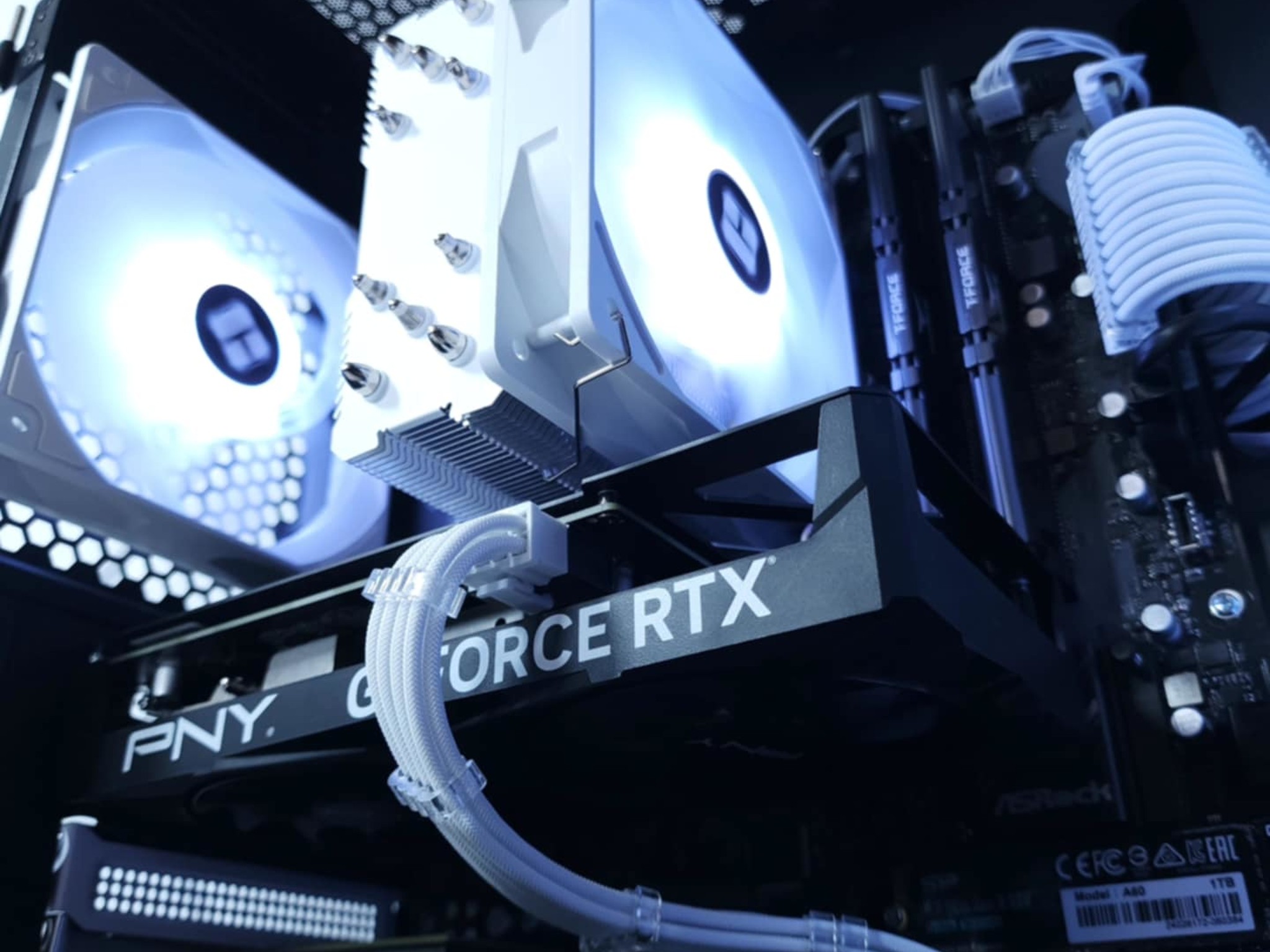🤍RTX 4060●Core i5 12500T●1TB NVMe●16GB 3200MHz DDR4●1080p Gaming Computer