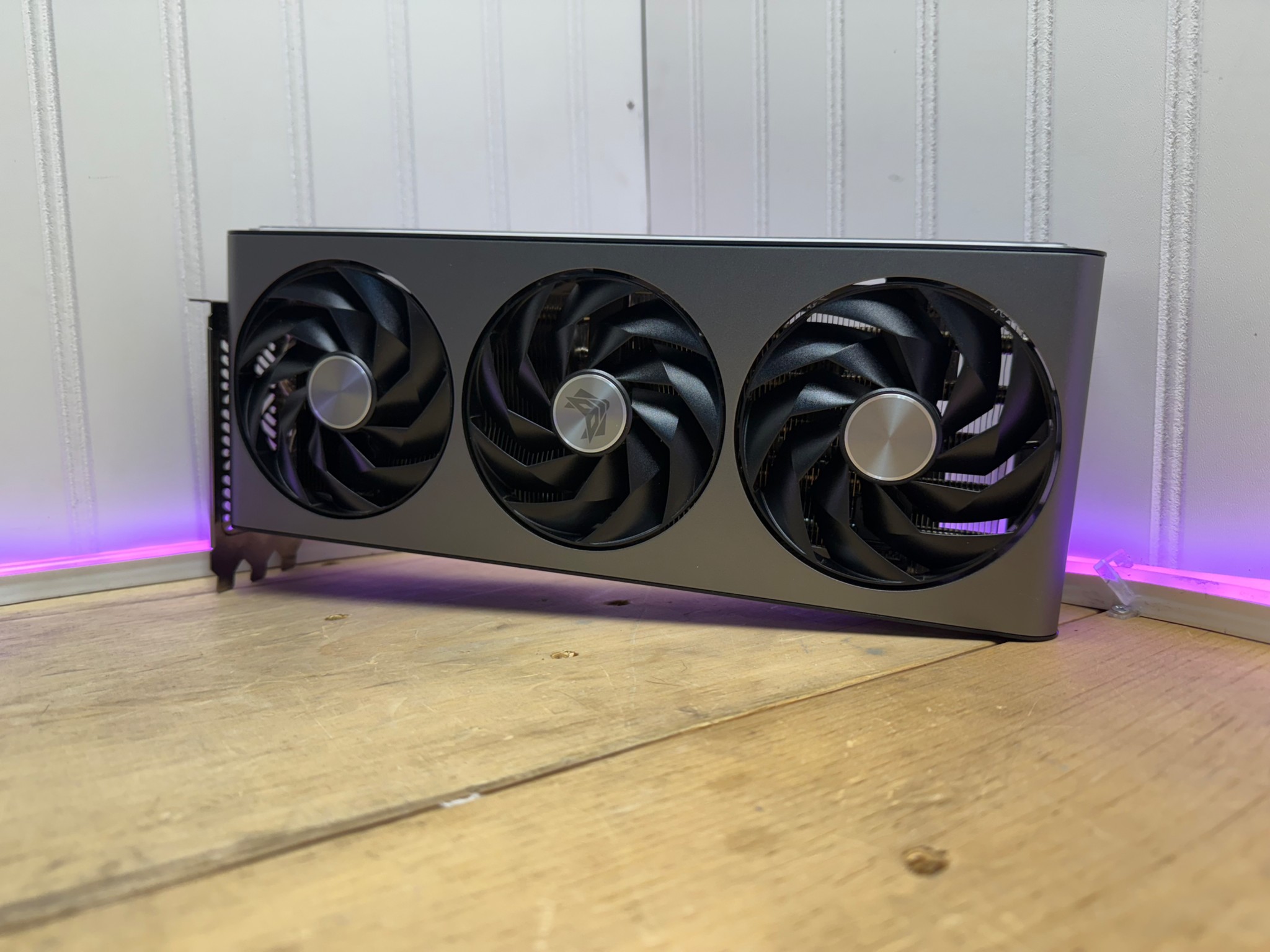 SAPPHIER NITRO+ RMA Replacement 7900GRE