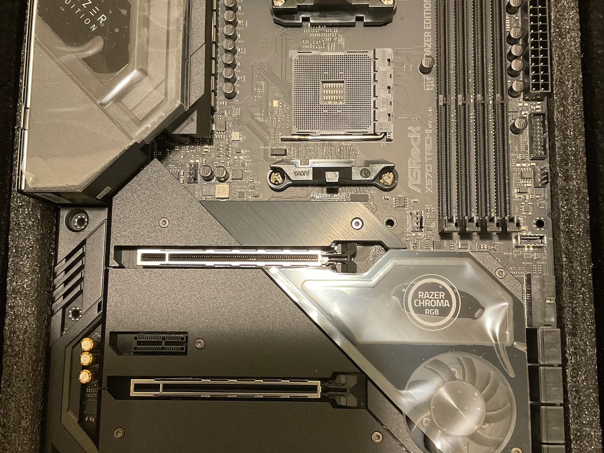 ASRock X570 Taichi Razer Edition Motherboard|Ryzen 9 5950X CPU|Crucial Ballistix DDR4 64GB kit